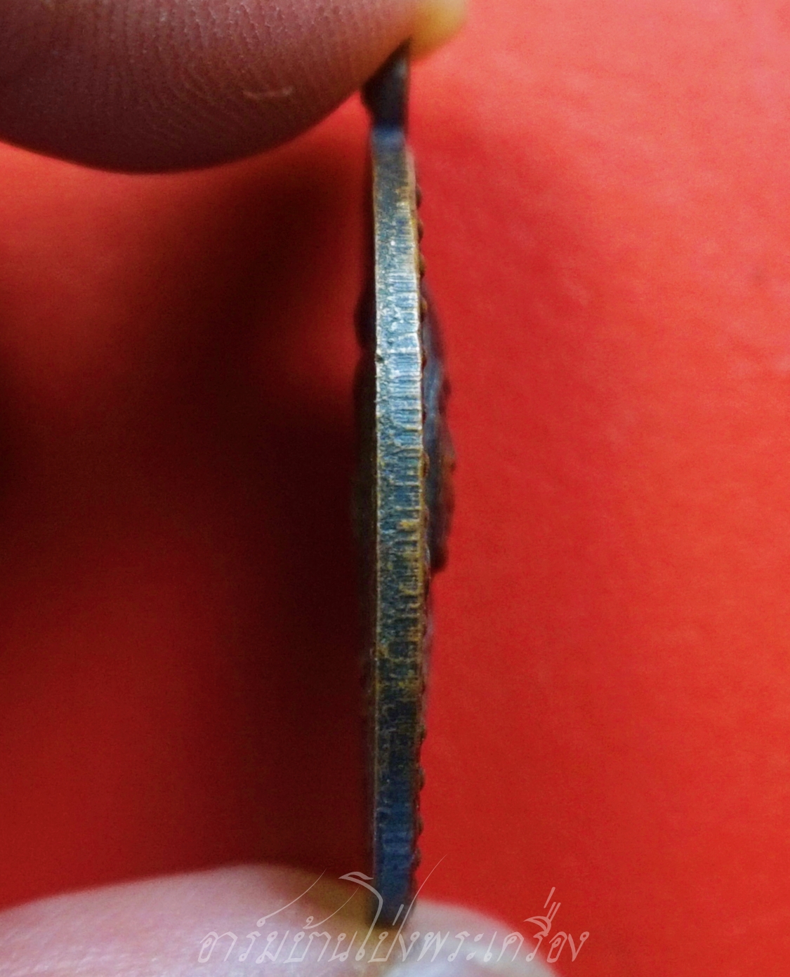 หลวงพ่อคูณ รุ่นสร้างพระวิษณุกรรม วิทยาลัยเทคนิคชัยภูมิ ปี๒๕๓๖ เนื้อทองแดงรมดำ ตอกโค๊ต(องค์ที่1)