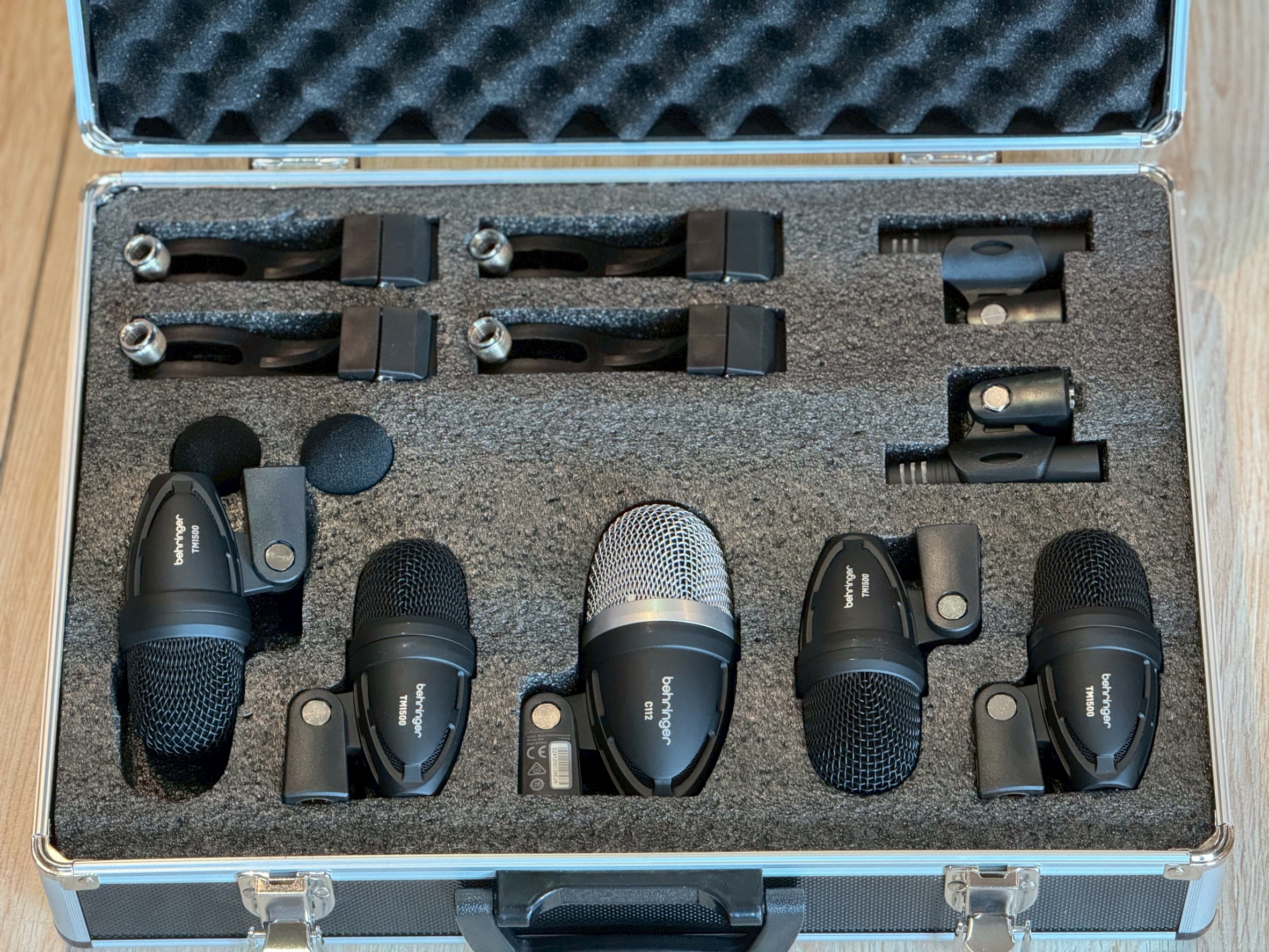 BEHRINGER รุ่น BC1500 ชุดไมค์มิกซ์กลอง วัสดุคุณภาพดี