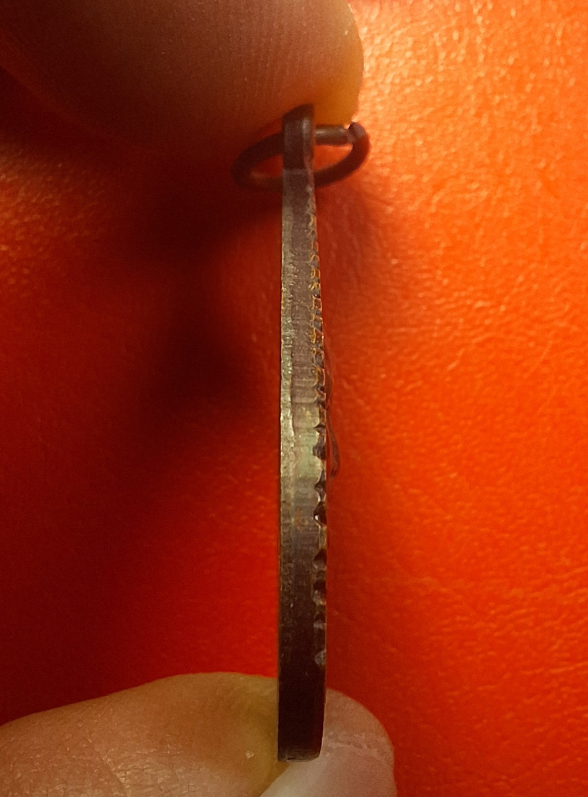 หลวงพ่อเงิน ขันติโก วัดถ้ำน้ำ เหรียญหยดน้ำ ปี๒๕๔๗ เนื้อทองแดงรมดำ(องค์ที่1)