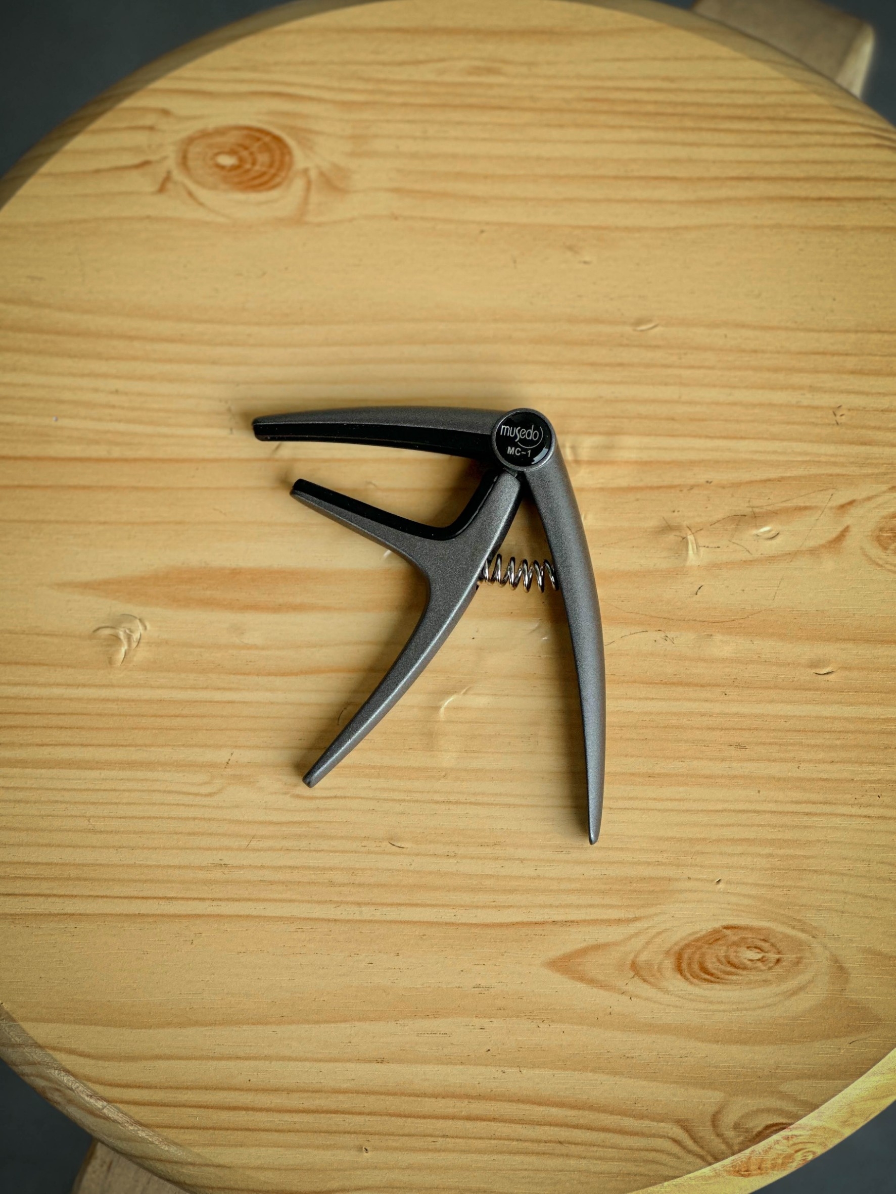 คาโป้ Musedo รุ่น MC-1 CAPO คุณภาพดี หนีบสายได้แนบสนิท วัสดุแข็งแรง