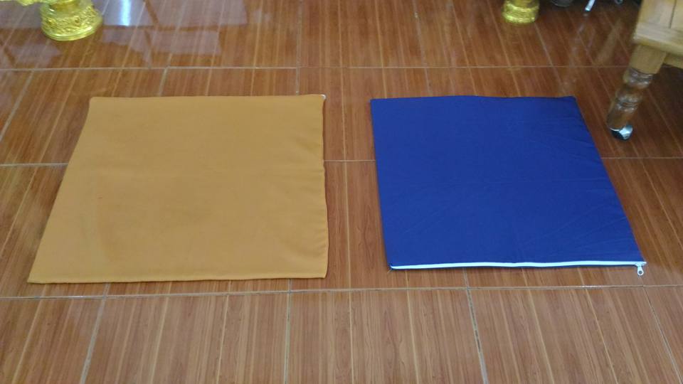 เบาะรองนั่งสมาธิ แบบซิบถอดซักได้ ขนาด 60x60 cm.