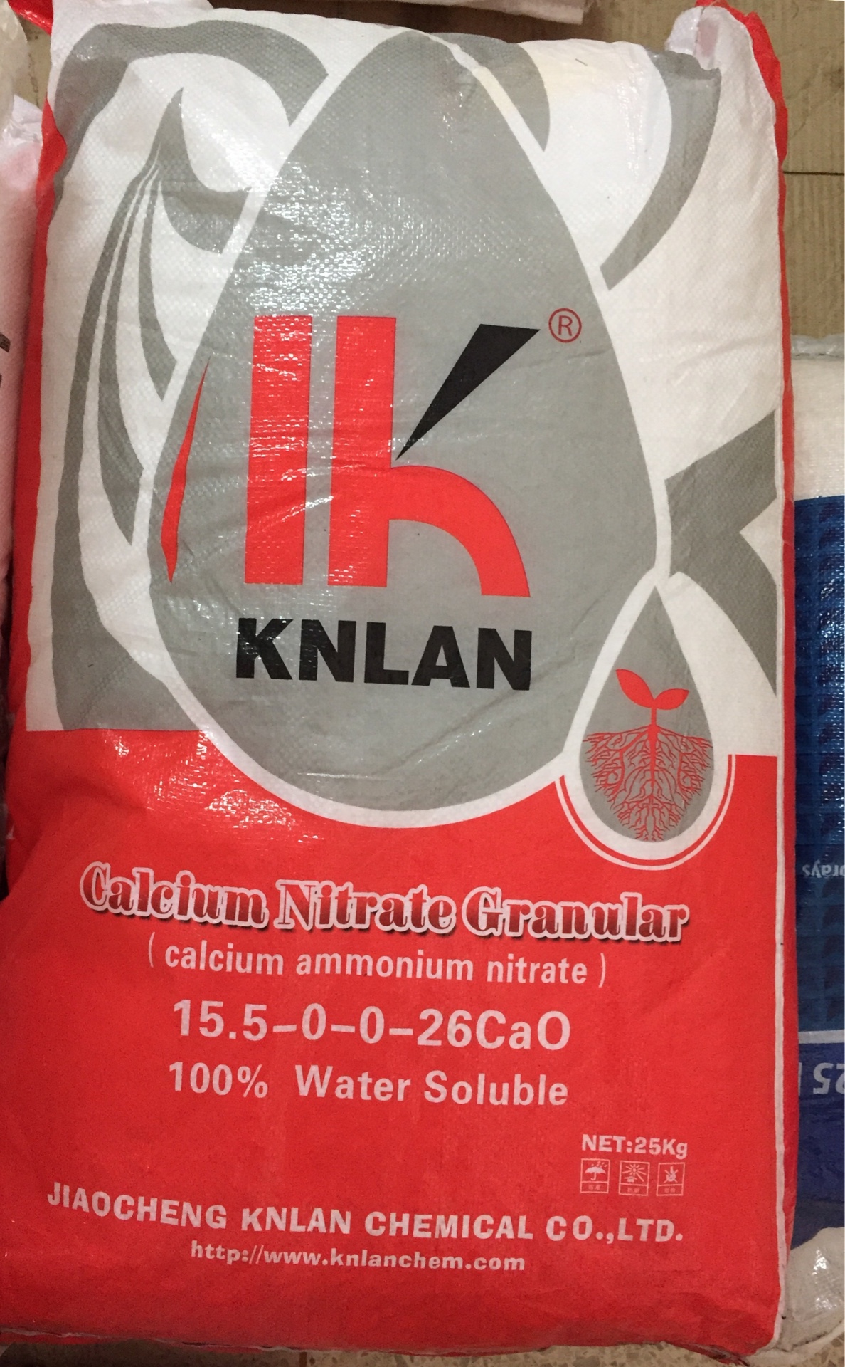 แคลเซียมไนเตรท 15.5-0-0 KNLAN กส. 25 ก.ก.