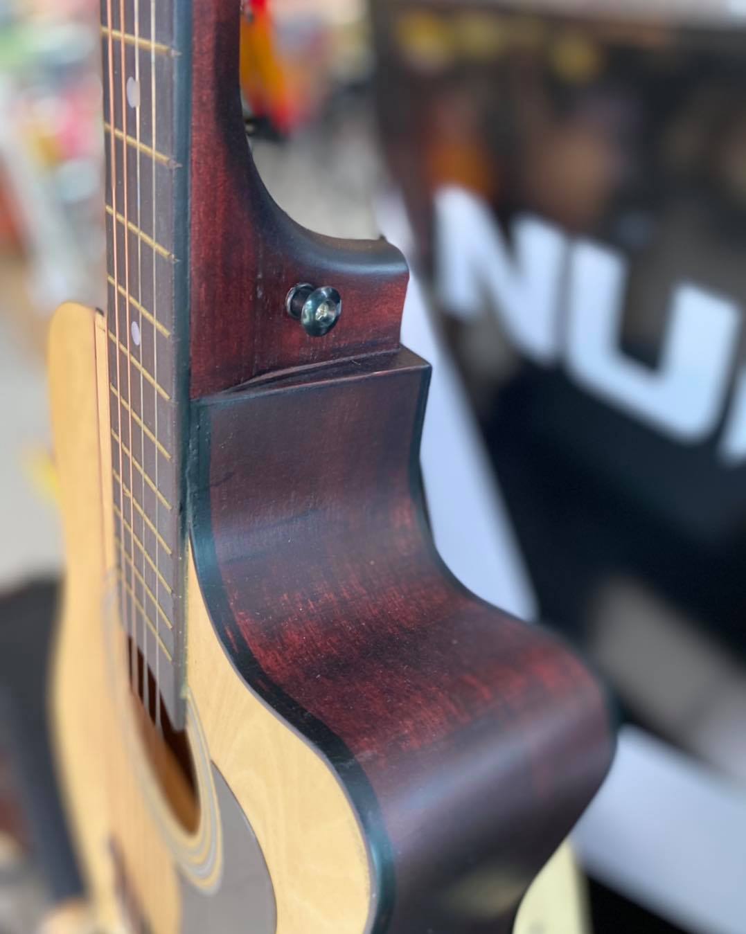 กีต้าร์โปร่ง Martin lee รุ่น MD-38C ลูกบิดดำเงาสวย สีไม้ ขันคอได้ + ปิ๊กการ์ดกันรอย ฟรี ปิ๊ก4อัน/ใบคอร์ด/ประแจ