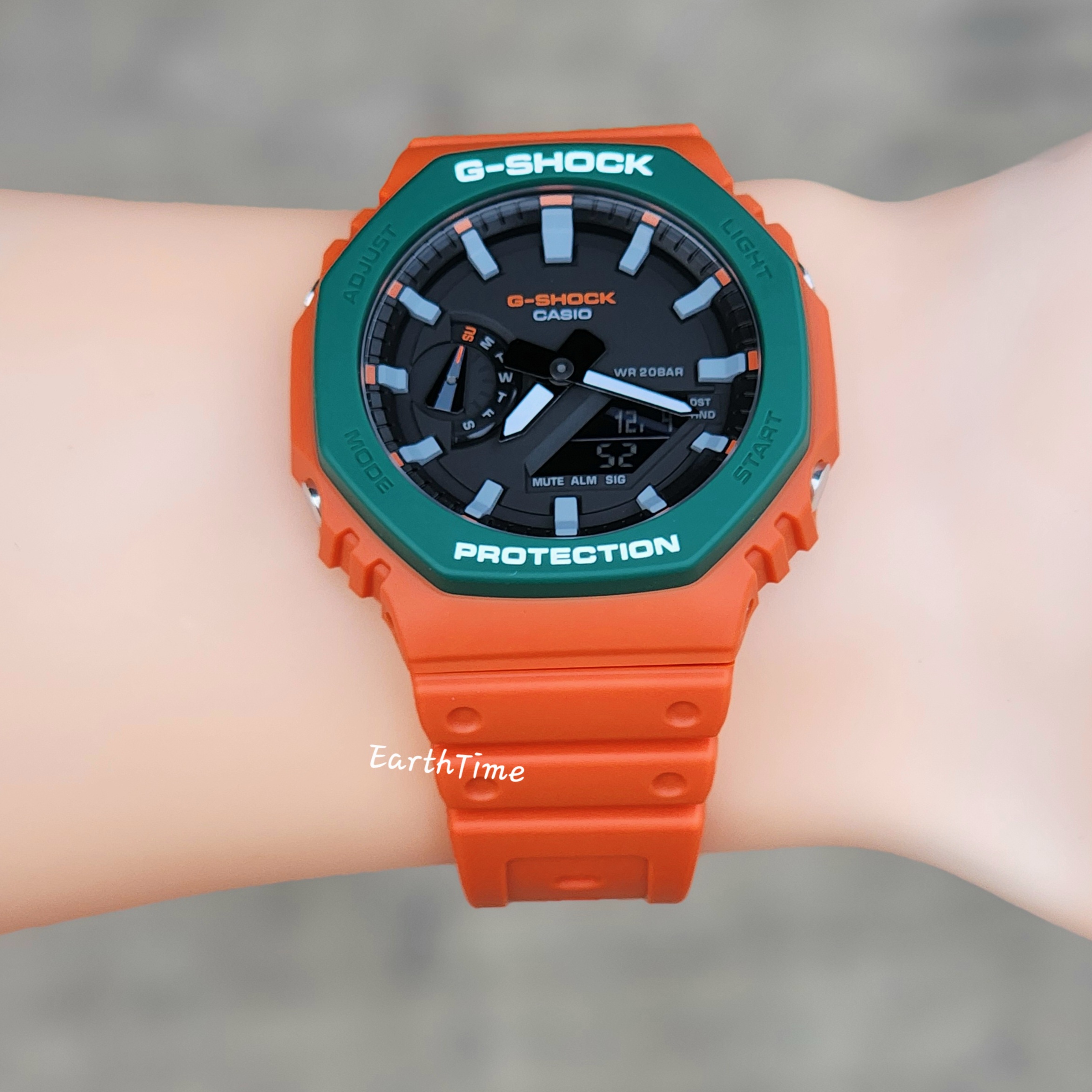 GA-2110SC-4A l Sporty Colors Series l G-SHOCK