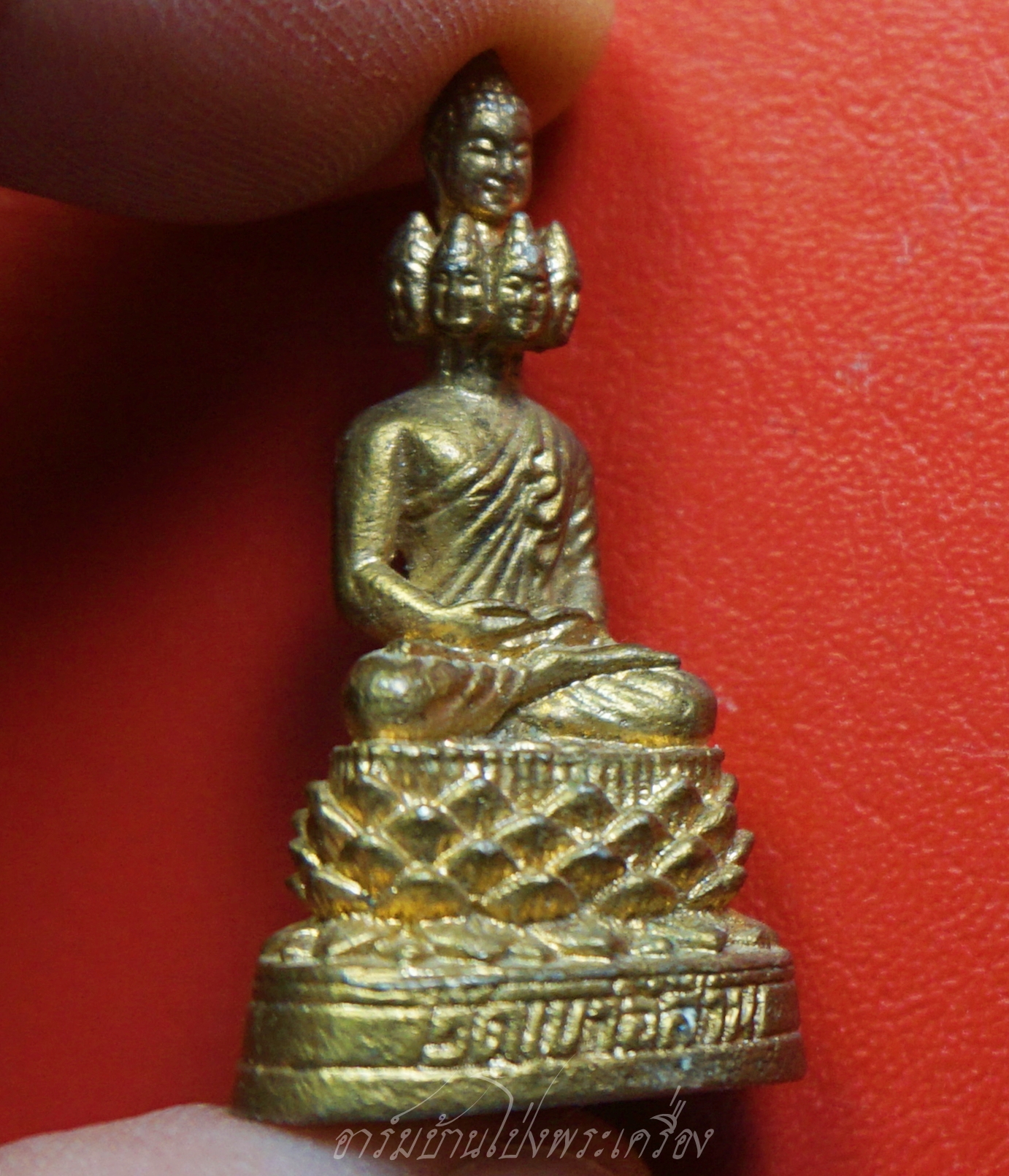 เศรษฐีนวโกฏิ วัดเขาอีส้าน(เทพประทาน) จ.ราชบุรี เนื้อกะไหล่ทอง พระกริ่ง(องค์ที่1)