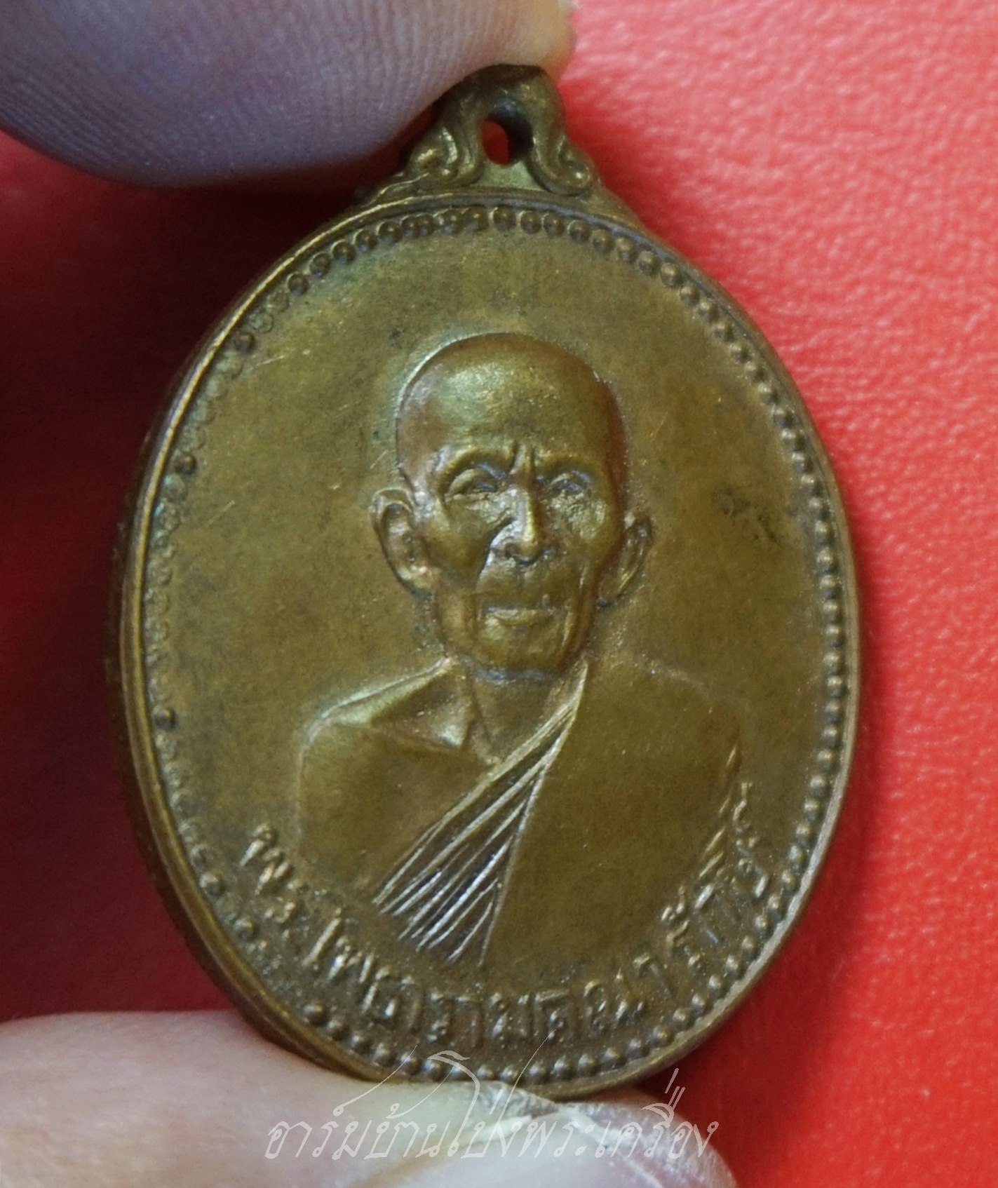 หลวงพ่อเกลี้ยง วัดเฉลิมอาสน์ ที่ระลึกในงานพระราชทานเพลิง ปี๒๕๒๒ เนื้อทองแดง(องค์ที่2)