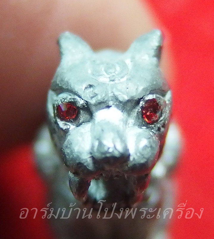 หลวงพ่อหวล วัดชาวหนือ ปี๒๕๕๙ พิมพ์ใหญ่ เนื้อตะกั่ว ตาแดง กรรมการ หมายเลข๓๑(องค์ที่1)