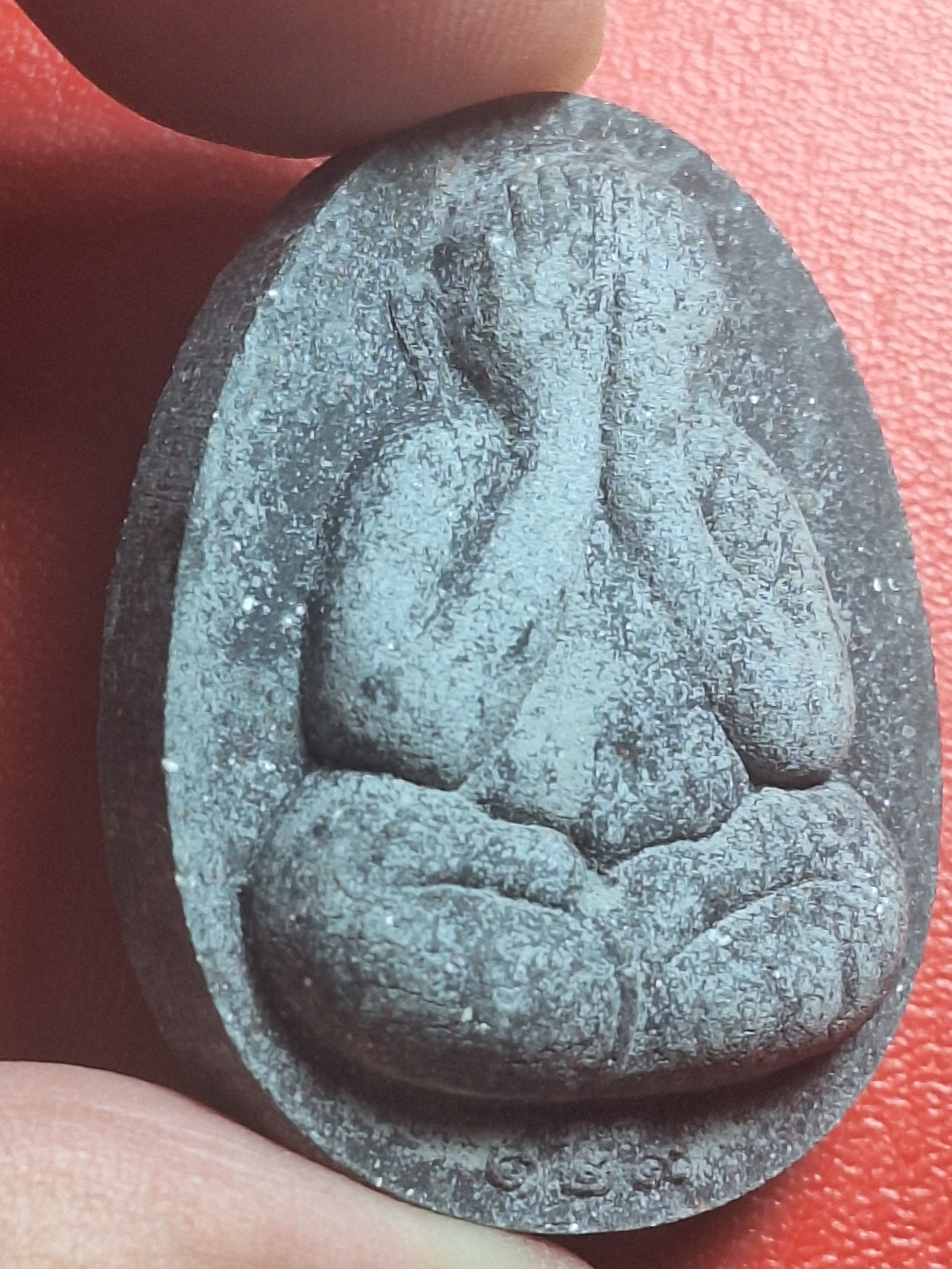 หลวงปู่โต๊ะ วัดประดู่ฉิมพลี ออกวัดถ้ำสิงโตทอง ๑๒๙ปี รุ่นหลวงปู่ใหญ่ พิมพ์ใหญ่ เนื้อผงสีดำ(องค์ที่2)