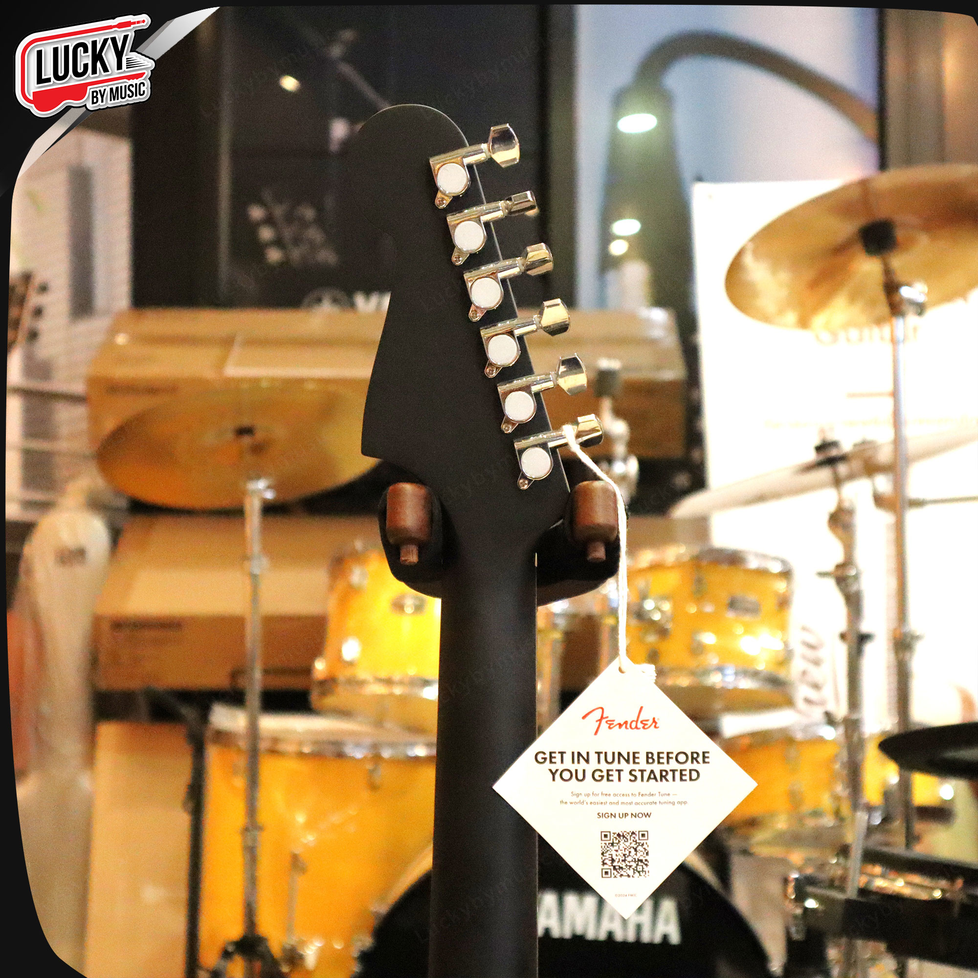 กีตาร์โปร่ง Fender California Debut Redondo หัวทรง 6-in-line