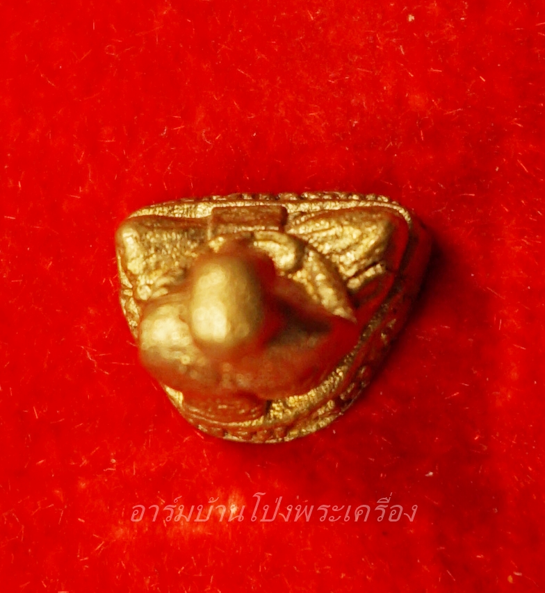 พระครูบุญนาค วัดลำพยอม รูปหล่อ เนื้อฝาบาตร(องค์ที่1)