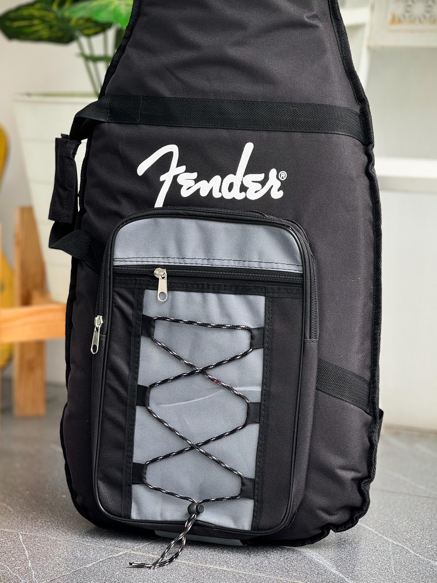 ซอฟเคสกีต้าร์ไฟฟ้า Fender กระเป๋ากีต้าร์ไฟฟ้า กระเป๋าหน้าแบบถัก บุฟองน้ำหนา มีสะพายหลัง