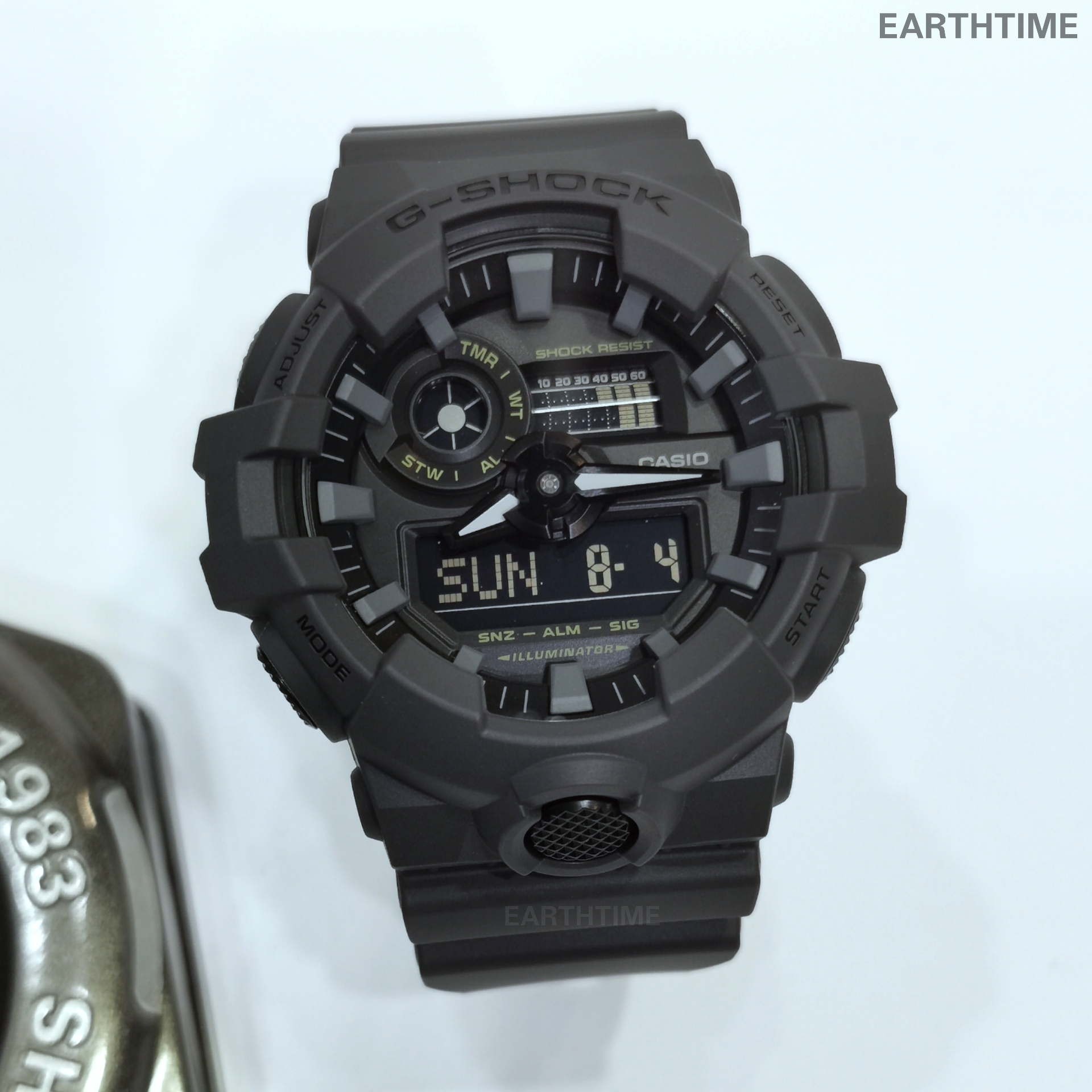 G-Shock Utility Color Collection ของใหม่แท้100% รับประกัน 1 ปี รุ่น GA-700UC-8ADR