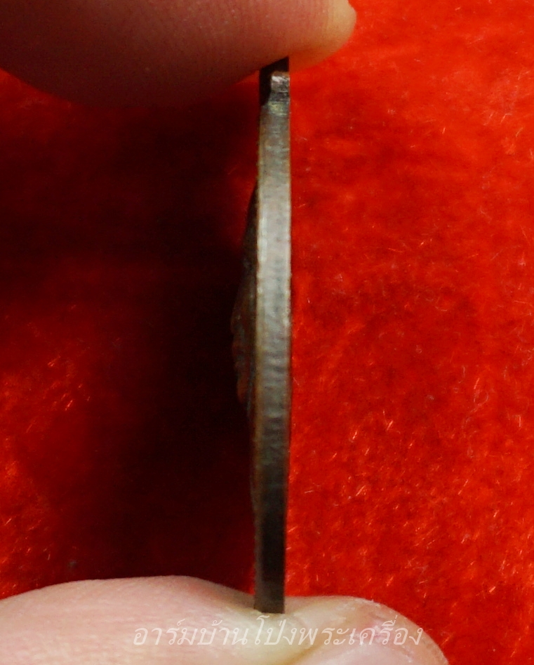 พระครูสุจิต ธรรมคุณ อาจารย์ทอง วัดหนองปลาหมอ รุ่นสอง ปี๒๕๒๑ เนื้อทองแดงรมดำ(องค์ที่3)