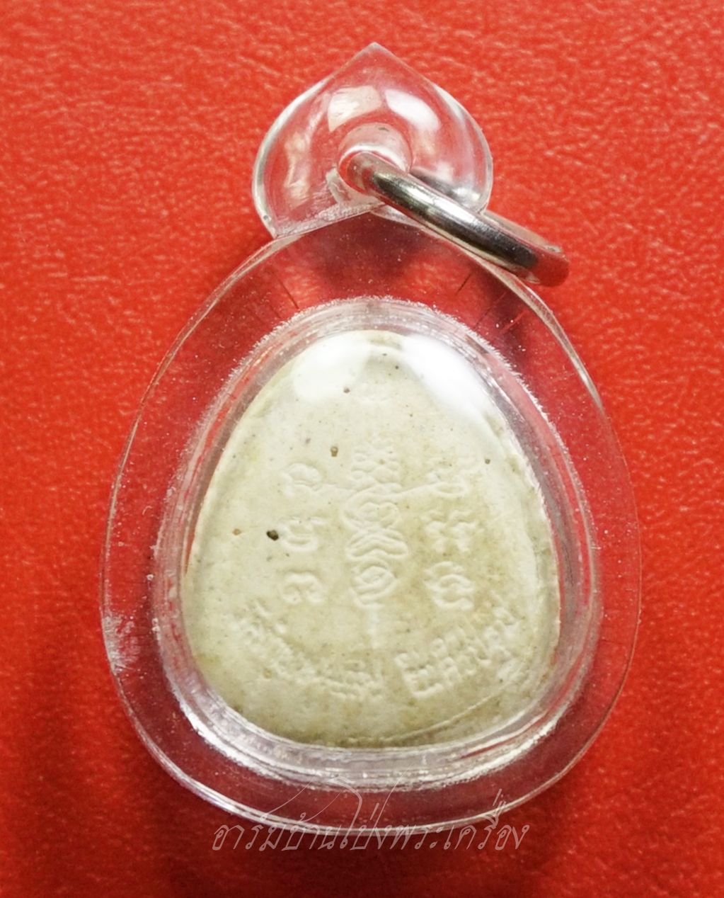 หลวงปู่แผ้ว วัดกำแพงแสน พระผงปิดตาจิ๋ว ออกงานปิดทอง ปี๒๕๕๐ เนื้อผงสีขาว ฝังตะกรุด(องค์ที่3)