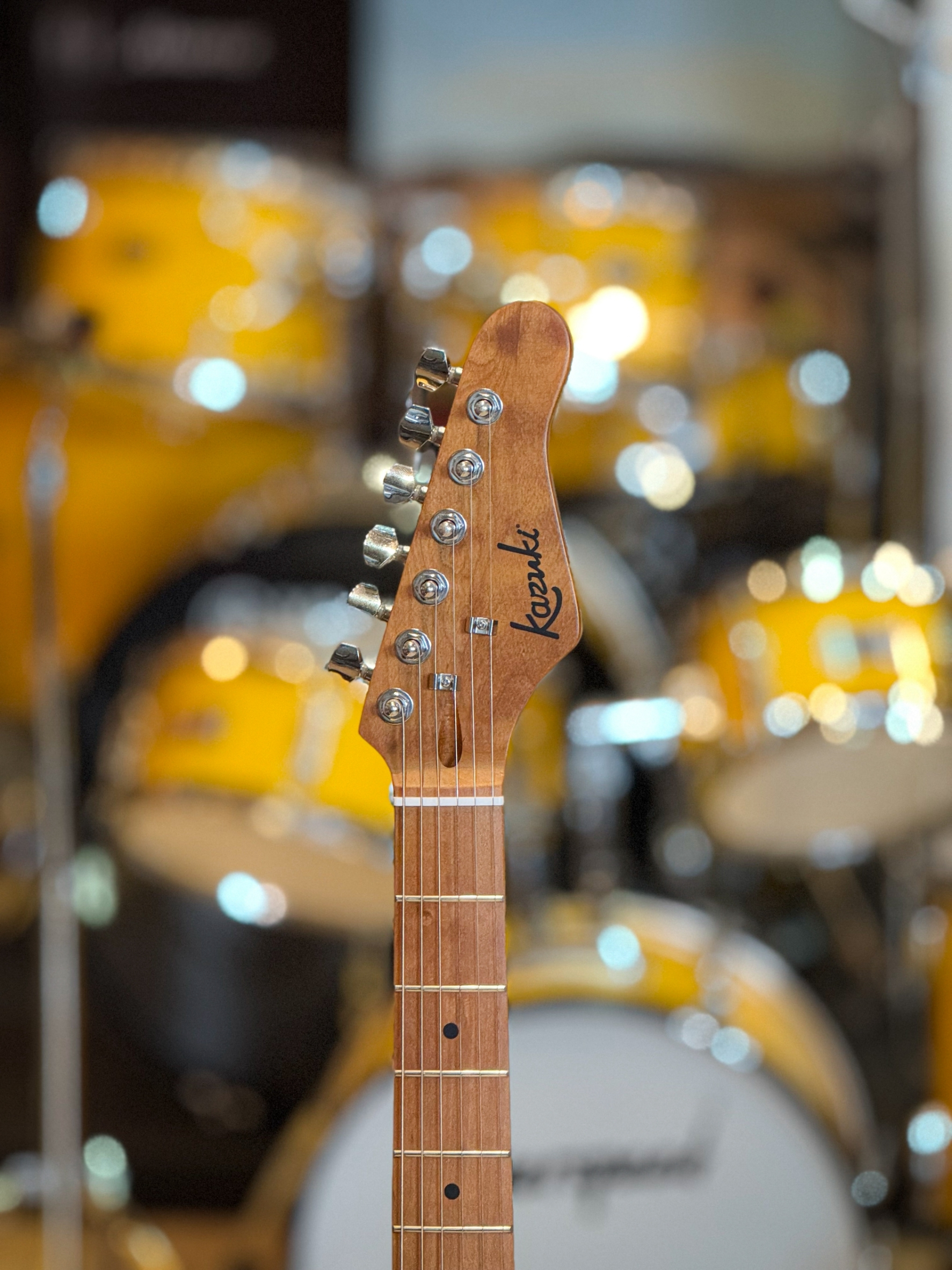 กีต้าร์ไฟฟ้า Kazuki รุ่น FMT-03 Quilt Maple Top First Motive Series - พร้อม ปิ๊ก4อัน คันโยก ประแจ (เลือกรับกระเป๋า)