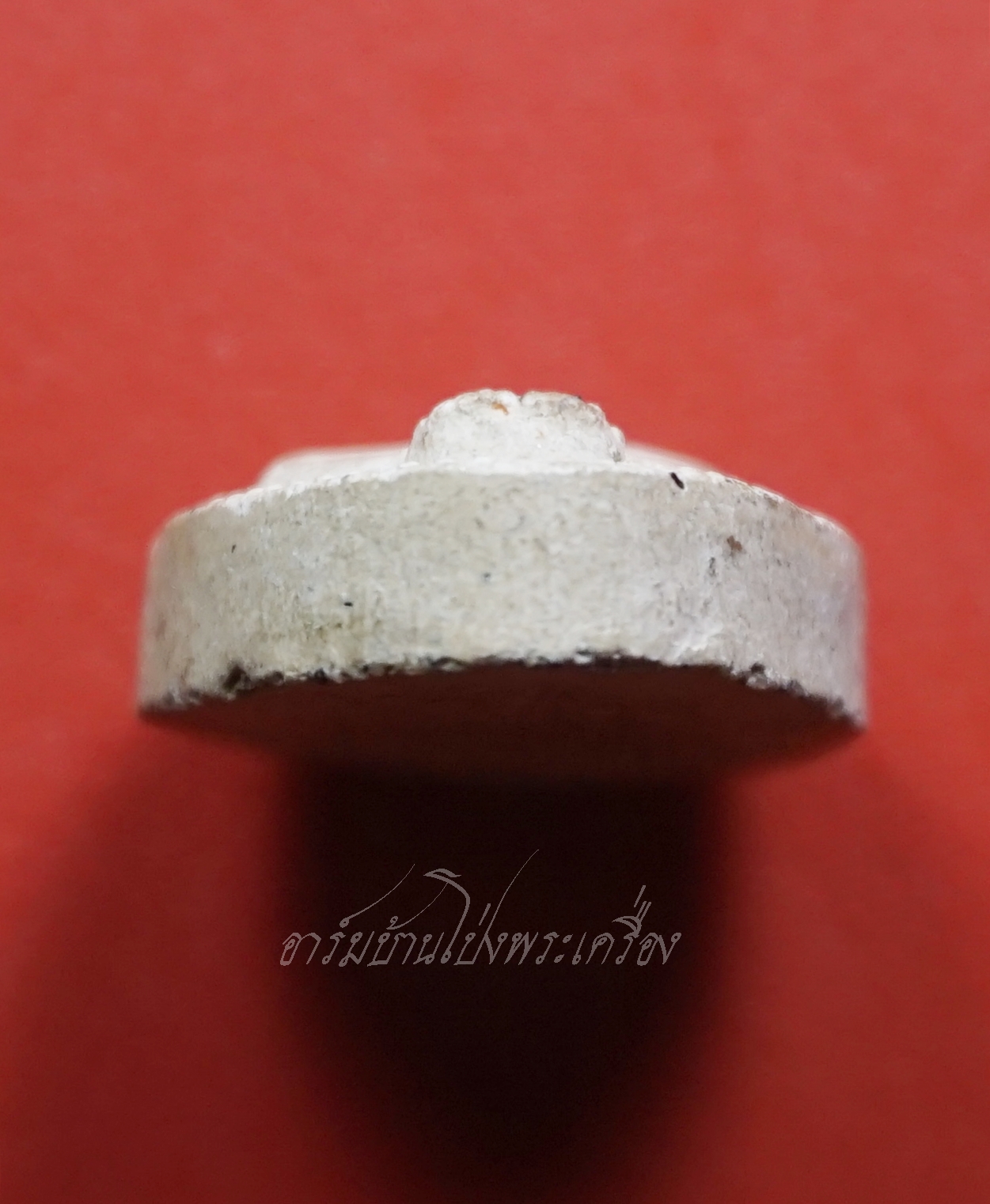 หลวงปู่มหาปิ่น ชลิโต วัดป่าพระธาตุเขาน้อย ปิดตา(องค์ที่2)