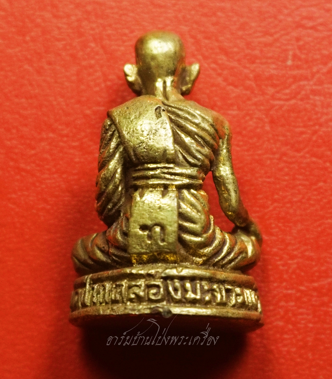 หลวงปู่ศุข วัดปากคลองมะขามเฒ่า รุ่นสร้างเขื่อน ปี๒๕๕๙ เนื้อฝาบาตร(องค์ที่1)