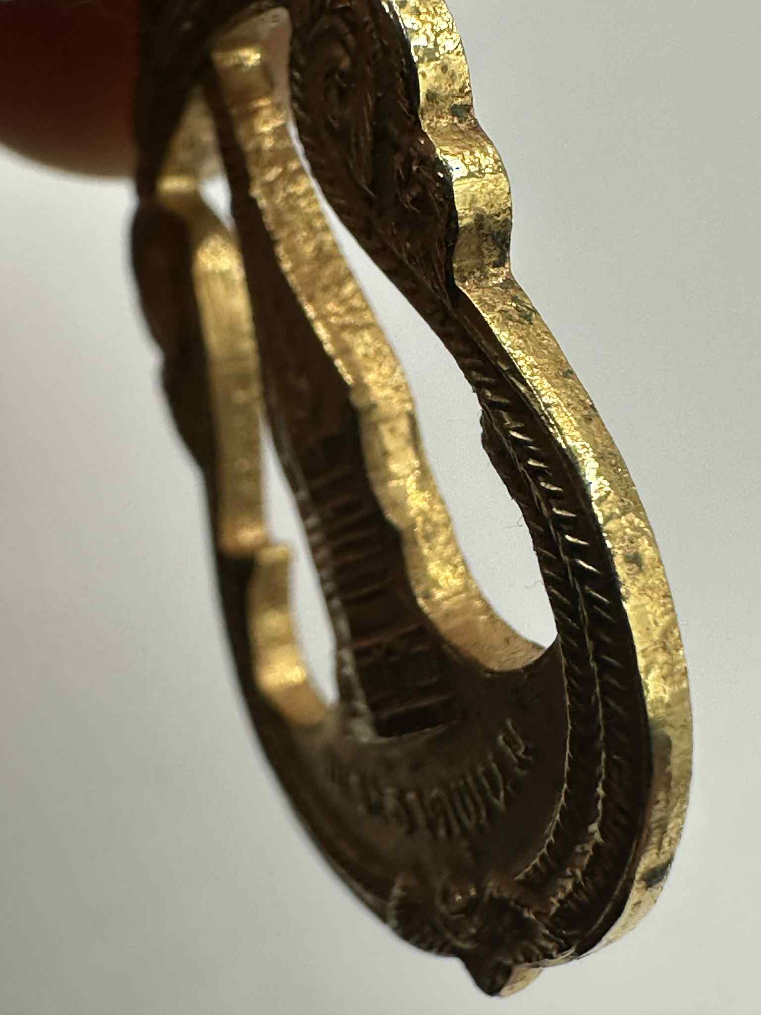 34. เหรียญเสมาฉลุ กะไหล่ทอง พระธาตุพนม วัดพระธาตุพนม จังหวัดนครพนม