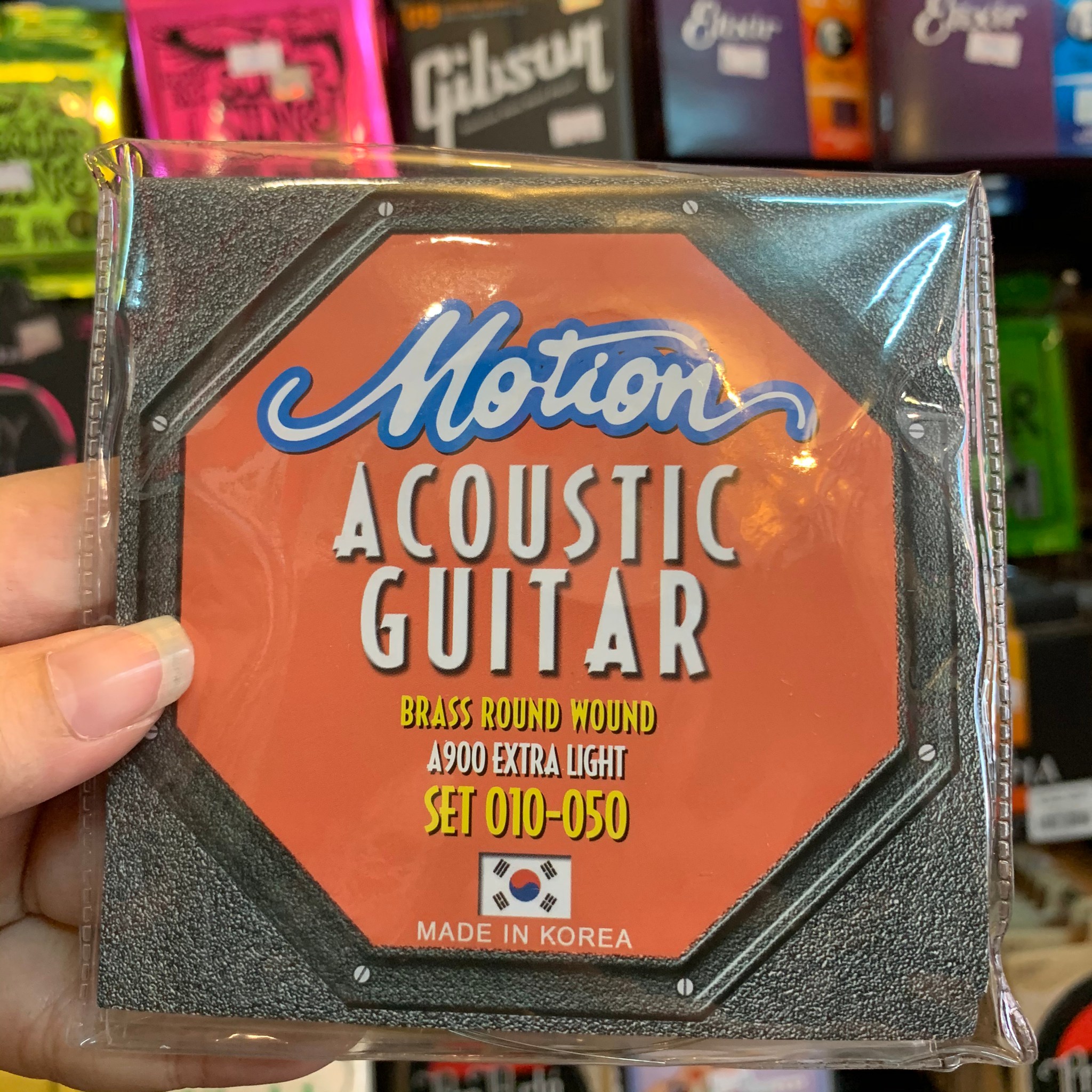 Motion สายกีตาร์โปร่ง ครบชุด 6 เส้น รุ่น A900 Extra Light เบอร์ 10 ของแท้จากเกาหลี