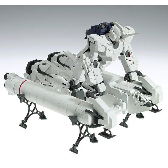 (P-Bandai) MG1/100 Full Armor Unicorn Gundam RX-0 [RED Color Ver.]