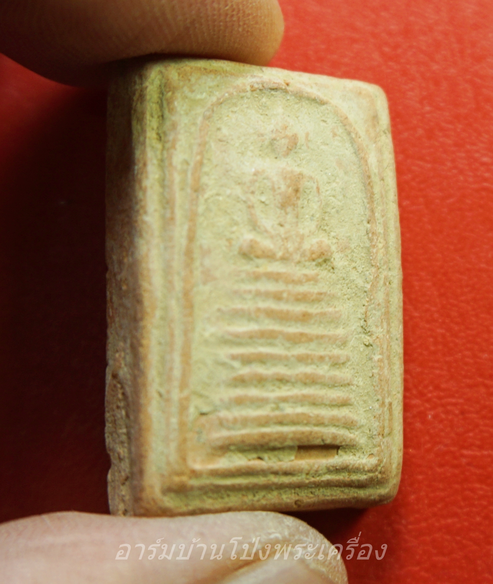 พระสมเด็จเก้าชั้น เนื้อผง ไม่ทราบที่(องค์ที่1)