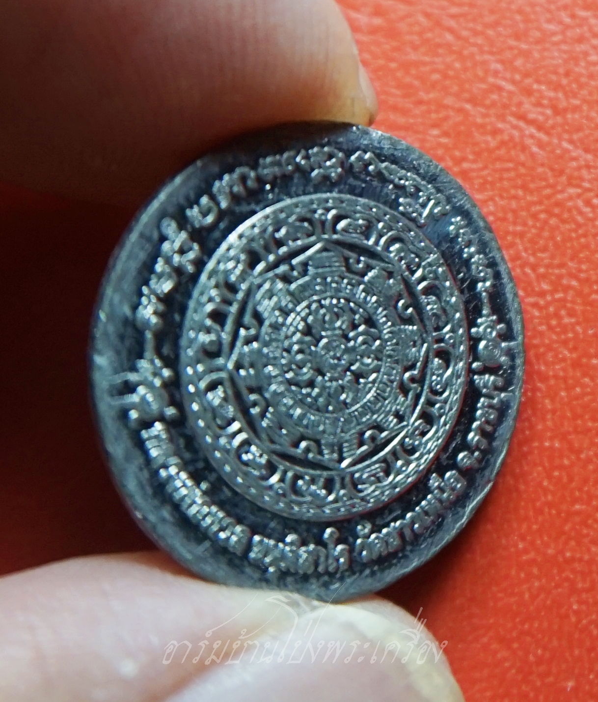 หลวงพ่อหวล วัดชาวเหนือ เสือคาบดาบ(กันชง) ปี๒๕๔๙ พิมพ์เล็ก กะไหล่เงิน(องค์ที่5)