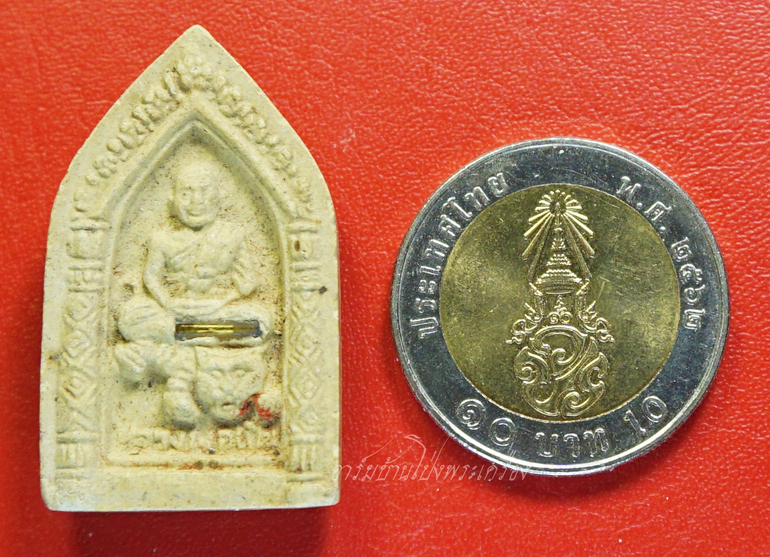 หลวงพ่อเปิ่น วัดบางพระ พระผงขี่เสือ ปี๒๕๓๖ ทรงห้าเหลี่ยม เสาร์ห้า(องค์ที่3)