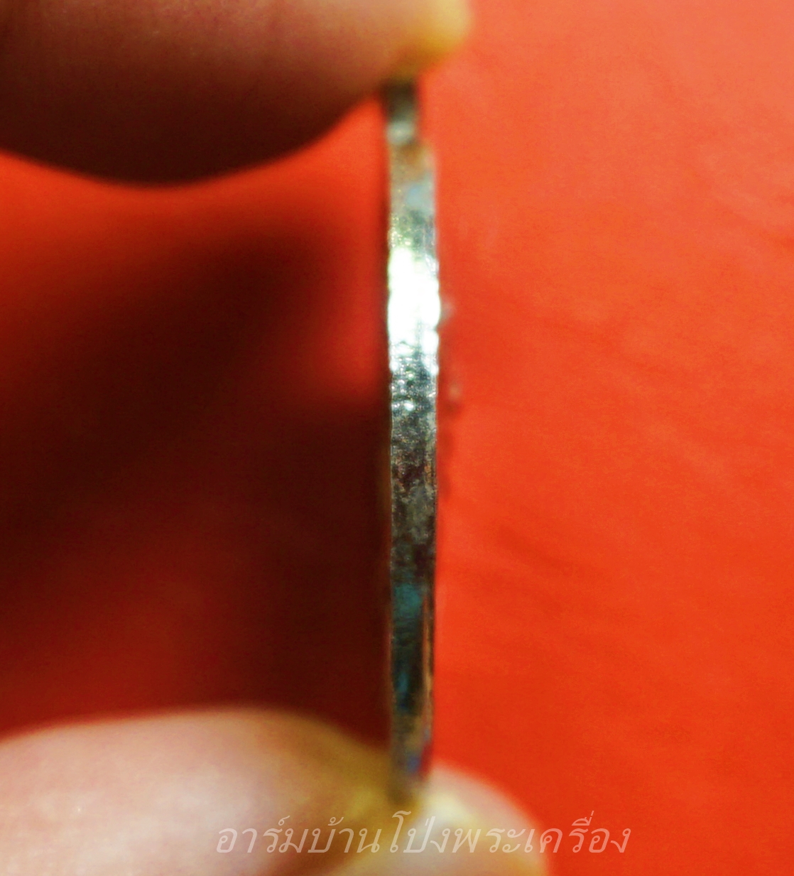 หลวงพ่อโบ้ย วัดมะนาว จ.สุพรรณบุรี หลังยันต์ห้า แจกงานศพ ปี๒๕๐๘ เนื้อกะไหล่เงิน(องค์ที่1)