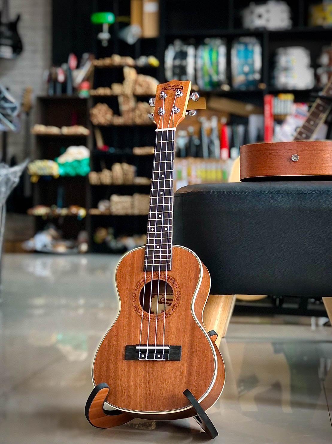 Overspeed อูคูเลเล่ Concert ขนาด 24 นิ้ว ไม้สวย เสียงเพราะ ไซส์ยอดนิยม / ฟรี กระเป๋า ปิ๊ก 2 อัน ใบคอร์ด - มีปลายทาง