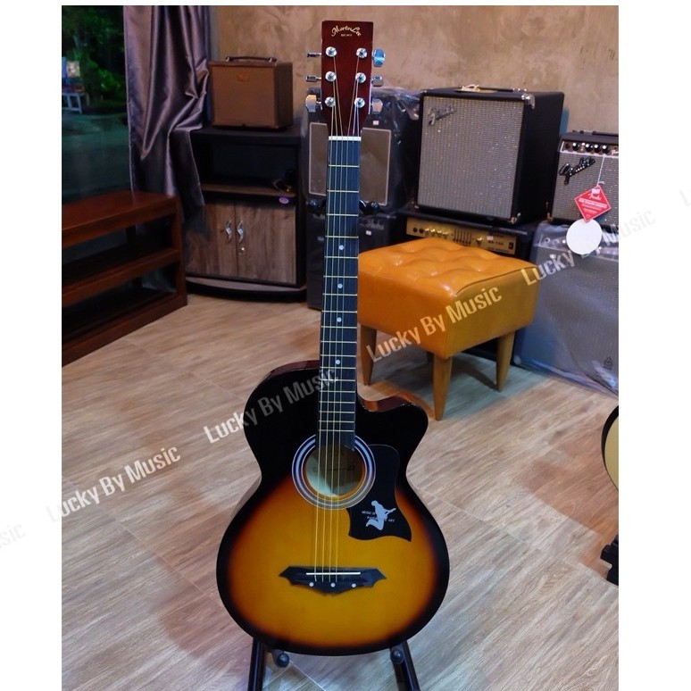 Martin Lee กีต้าร์โปร่ง 38 นิ้ว สีซันเบิร์น มีเหล็กดามคอ แถมฟรี กระเป๋า ปิ๊ก ที่เก็บปิ๊ก จูนเนอร์ สายสะพายและใบคอร์ด