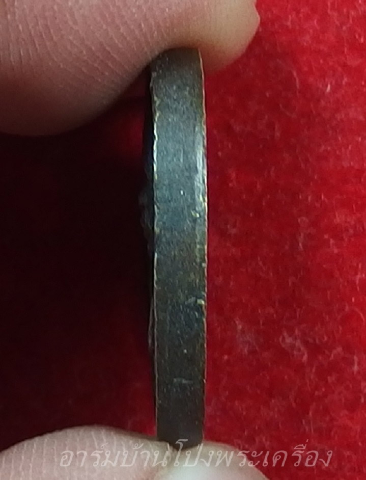 พระครูขุนทอง สุมงคโล วัดหนองกบ เหรียญหล่อกลม ปี๒๕๓๙(องค์ที่3)