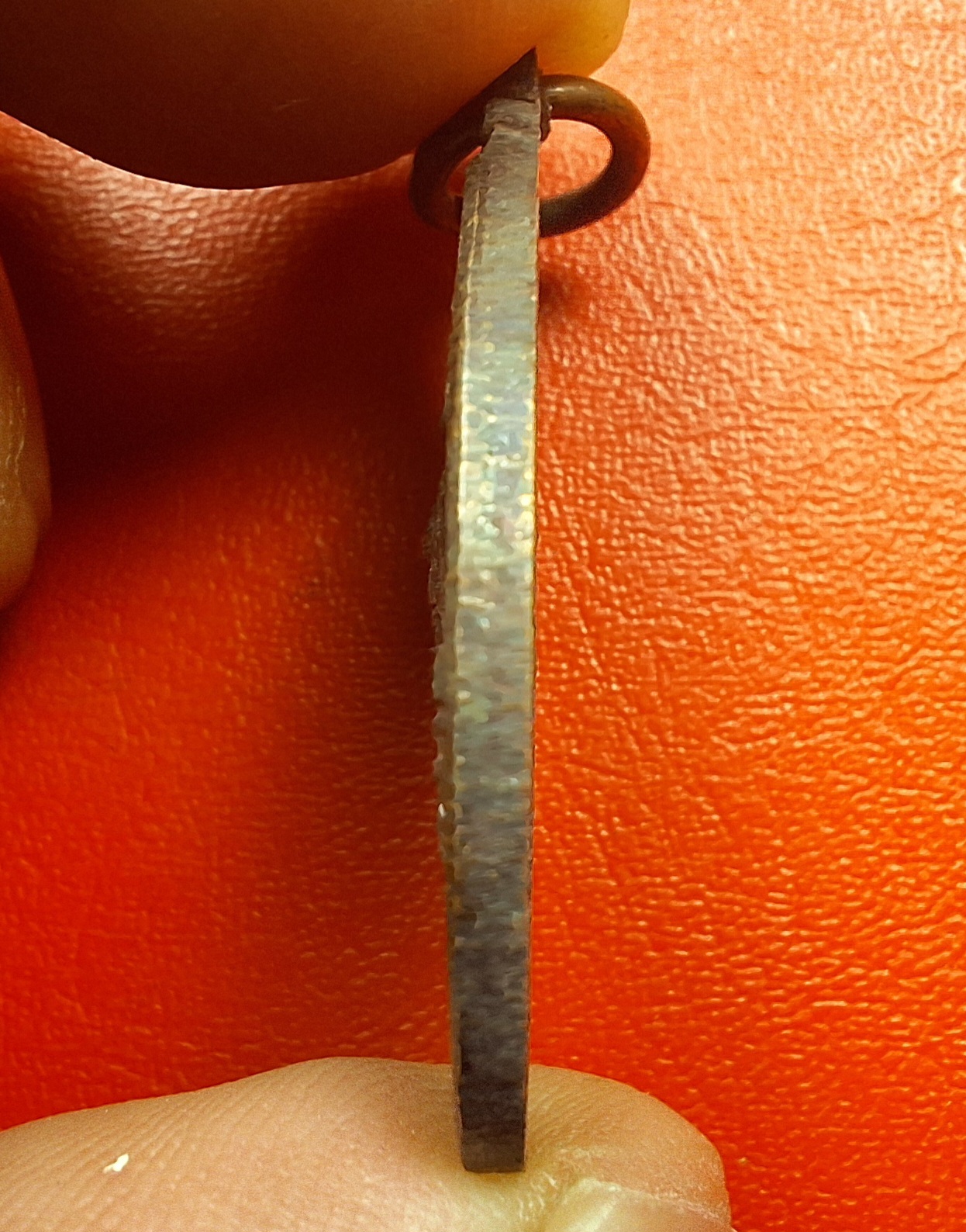 หลวงปู่ม่วง วัดยางงาม จ.ราชบุรี รุ่นสอง ปี๒๕๓๕ อายุ๘๐ปี เนื้อทองแดงรมดำ(องค์ที่1)