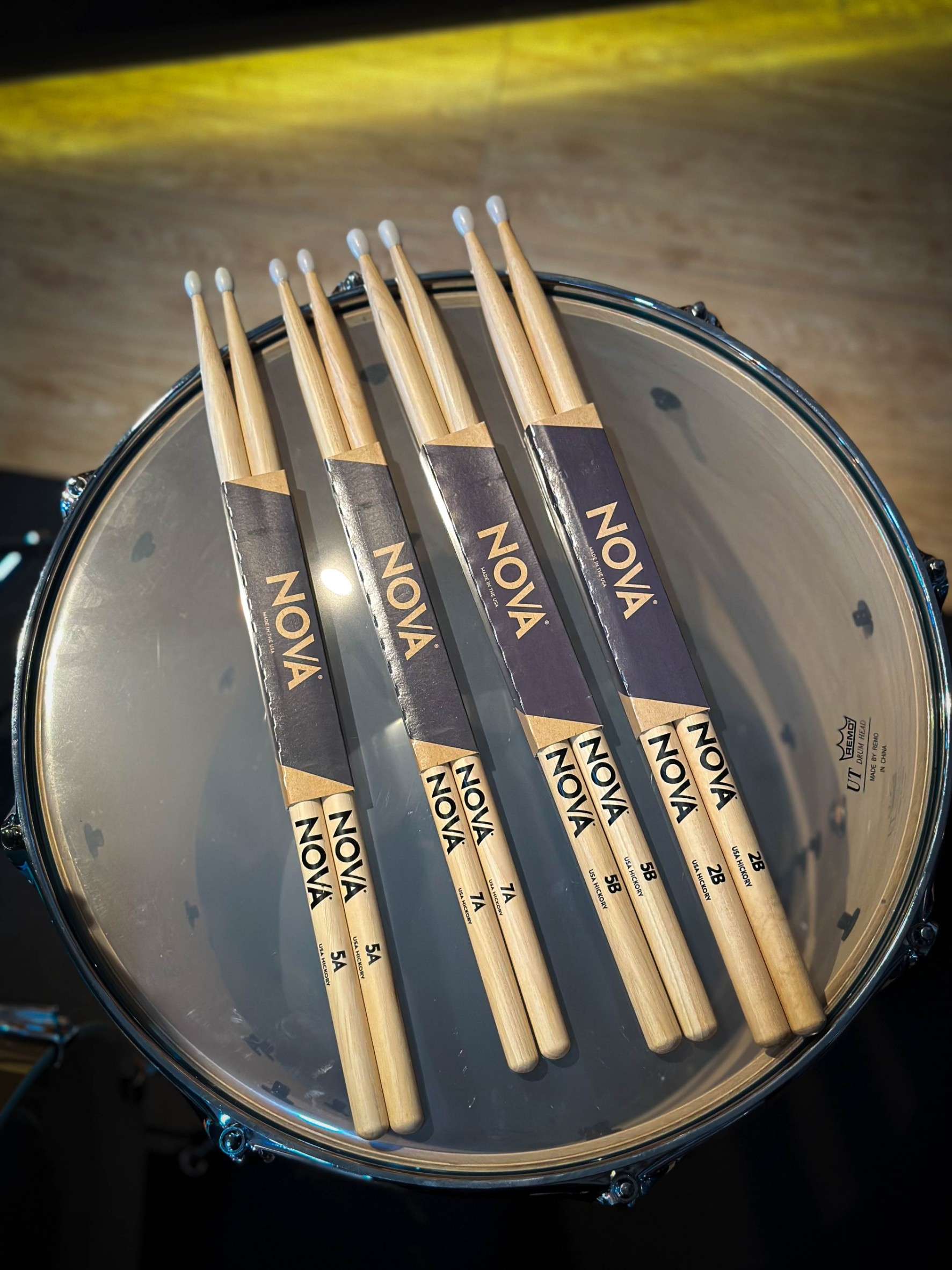 NOVA by Vic Firth 🥁 (Made In USA.) ไม้กลองหัวไนล่อน ขนาด 5A 7A 5B 2B เลือกขนาดได้ ไม้ตีกลอง งานคุณภาพ น้ำหนักดี มีสีให้เลือก