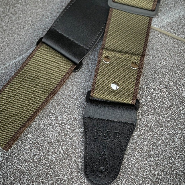 P&P สายสะพายกีต้าร์ เลือกสีได้ ส่วนหัวทำจากหนัง ใช้ได้ทั้งกีต้าร์โปร่ง/ไฟฟ้า /เบส สายสะพาย ปรับความยาวได้