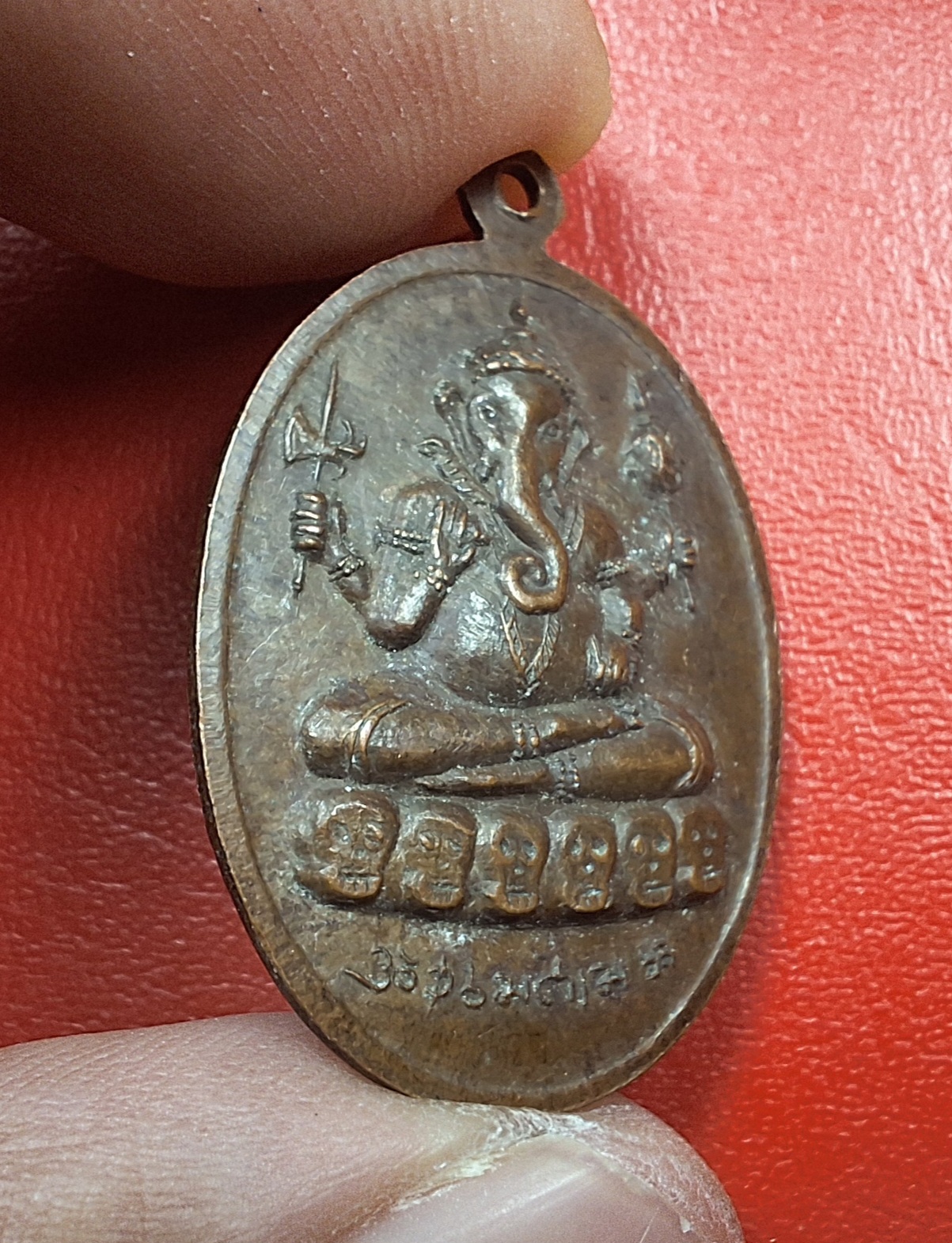 พระศิวะ หลังพระพิฆเนศ วัดแขก สีลม จ.กรุงเทพฯ ปี๒๕๑๔ เนื้อทองแดง(องค์ที่1)