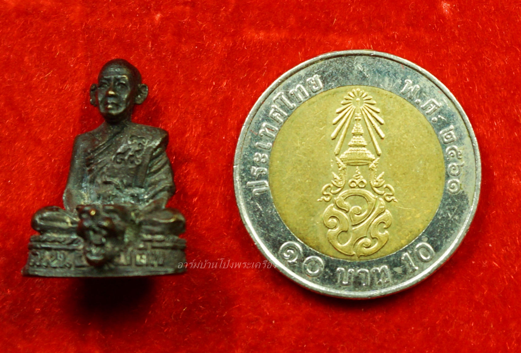 หลวงพ่อคิ้ม วัดหนองเสือ รูปหล่อ หน้าเสือ รุ่น๑(องค์ที่1)