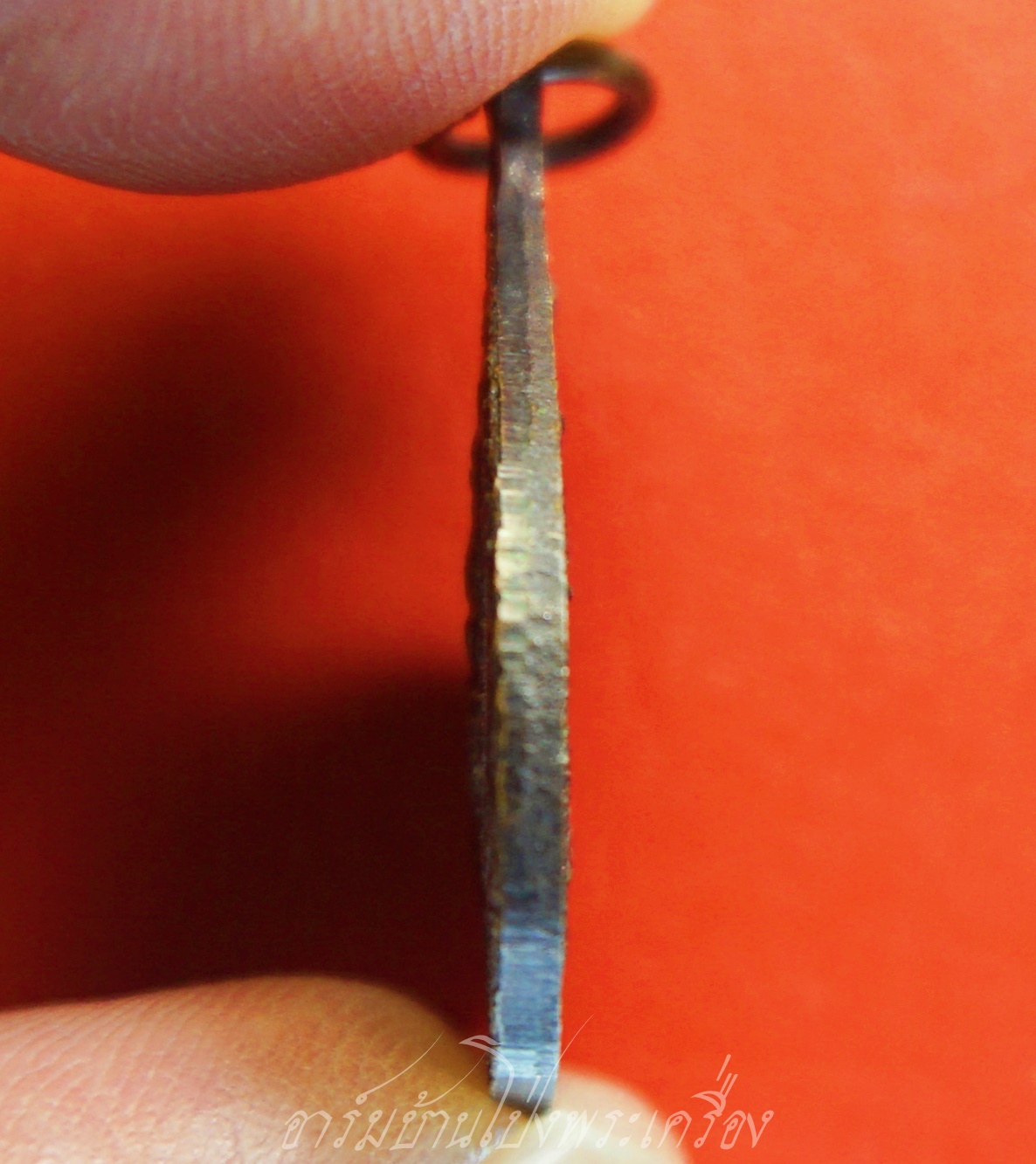 พระครูวินัย วัดลำพยอม เหรียญใบโพธิ์ ปี๒๕๓๔ หลังพยานาคคู่ เนื้อทองแดงรมดำ(องค์ที่3)