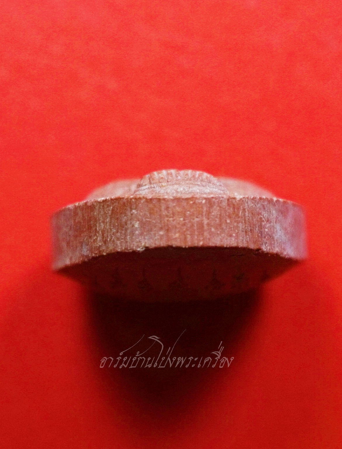 หลวงพ่อชม วัดกลางขุนแผน จ.อยุธยา ปิดตา เนื้อผงสีน้ำตาล(องค์ที่1)