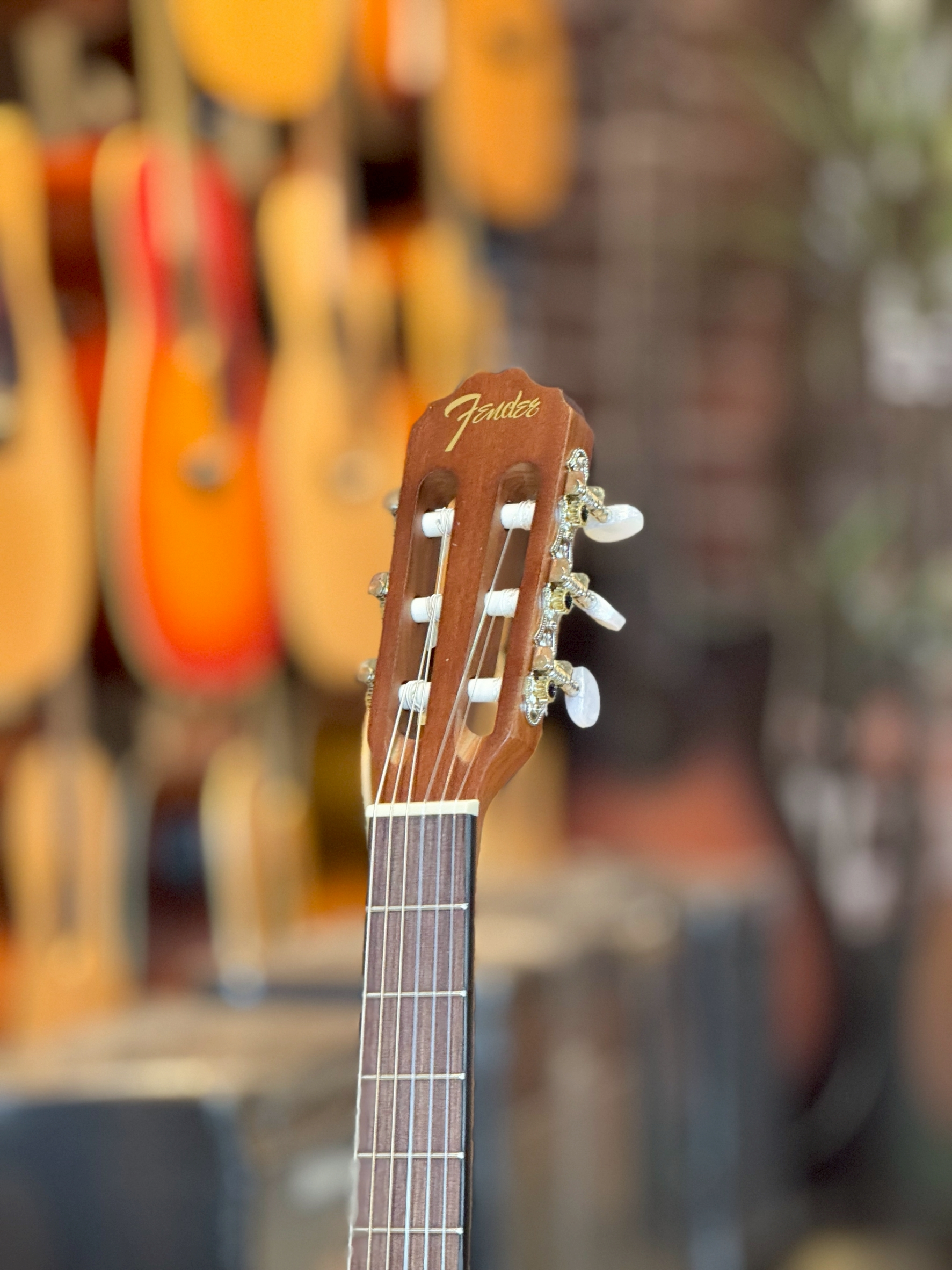 กีตาร์คลาสสิค Fender FA-25N 3/4 Size Nylon String มีเหล็กขันคอ พร้อม ประแจขันคอ