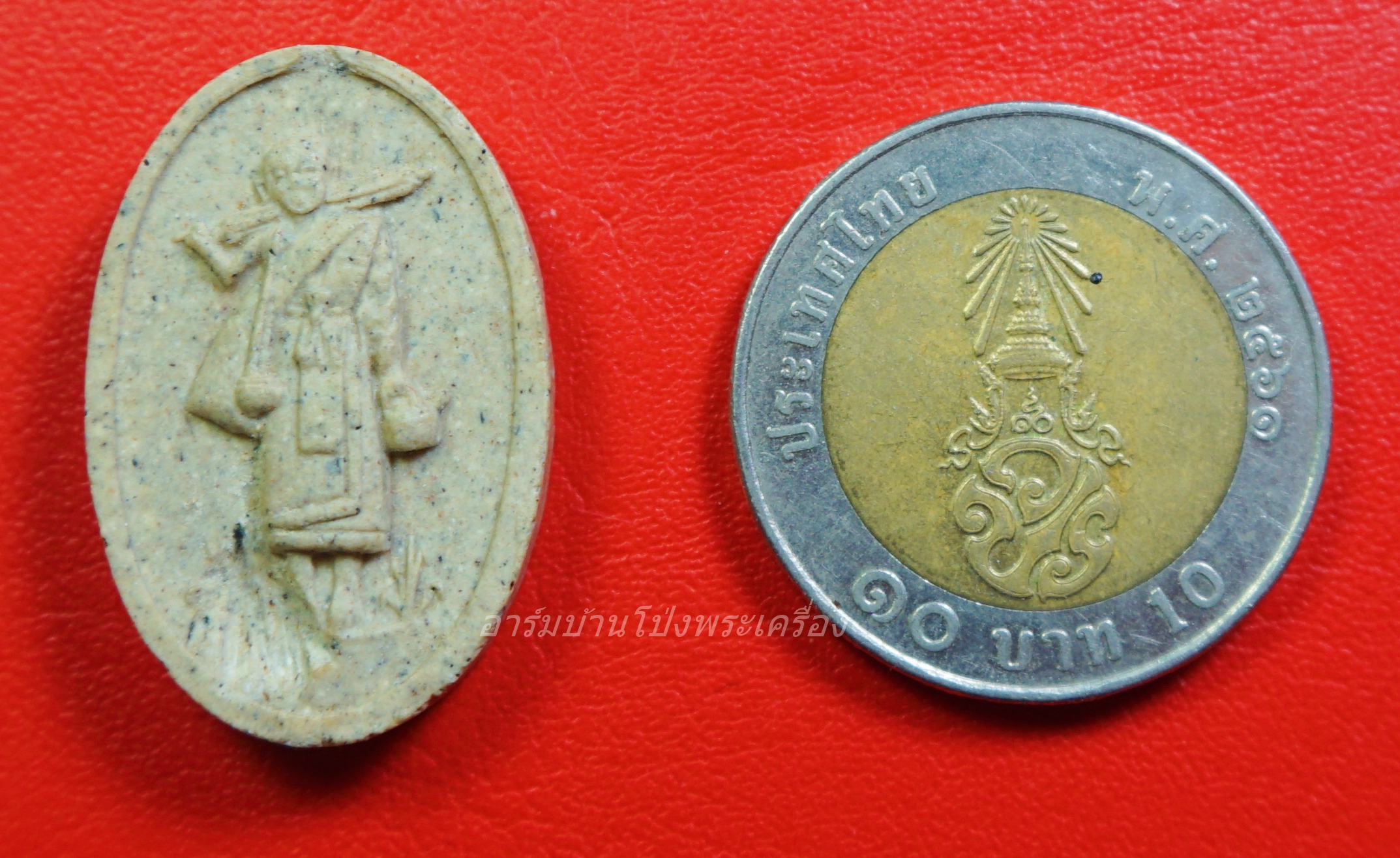 หลวงปู่โต๊ะ วัดถ้ำสิงห์โตทอง พระสิวลี ปี๒๕๓๕ เนื่องในงานเสด็จพระราชดำเนินตัดลูกนิมิตวัดถ้ำสิงโตทอง พระรุ่นนี้แม้ไม่ทันหลวงปู่ปลุกเสก แต่ทางวัดได้นิมนต์พระเกจิอาจารย์ 108 รูป ร่วมปลุกเสกพิธีมหาพุทธาภิเษกใหญ่(องค์ที่2)