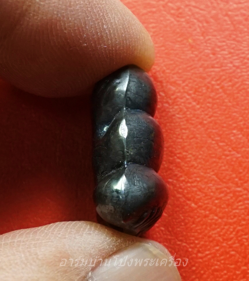 หลวงพ่อปล้อง วัดหลุมดิน ปิดตาย้อนยุค เนื้อเมฆพัตร(องค์ที่1)