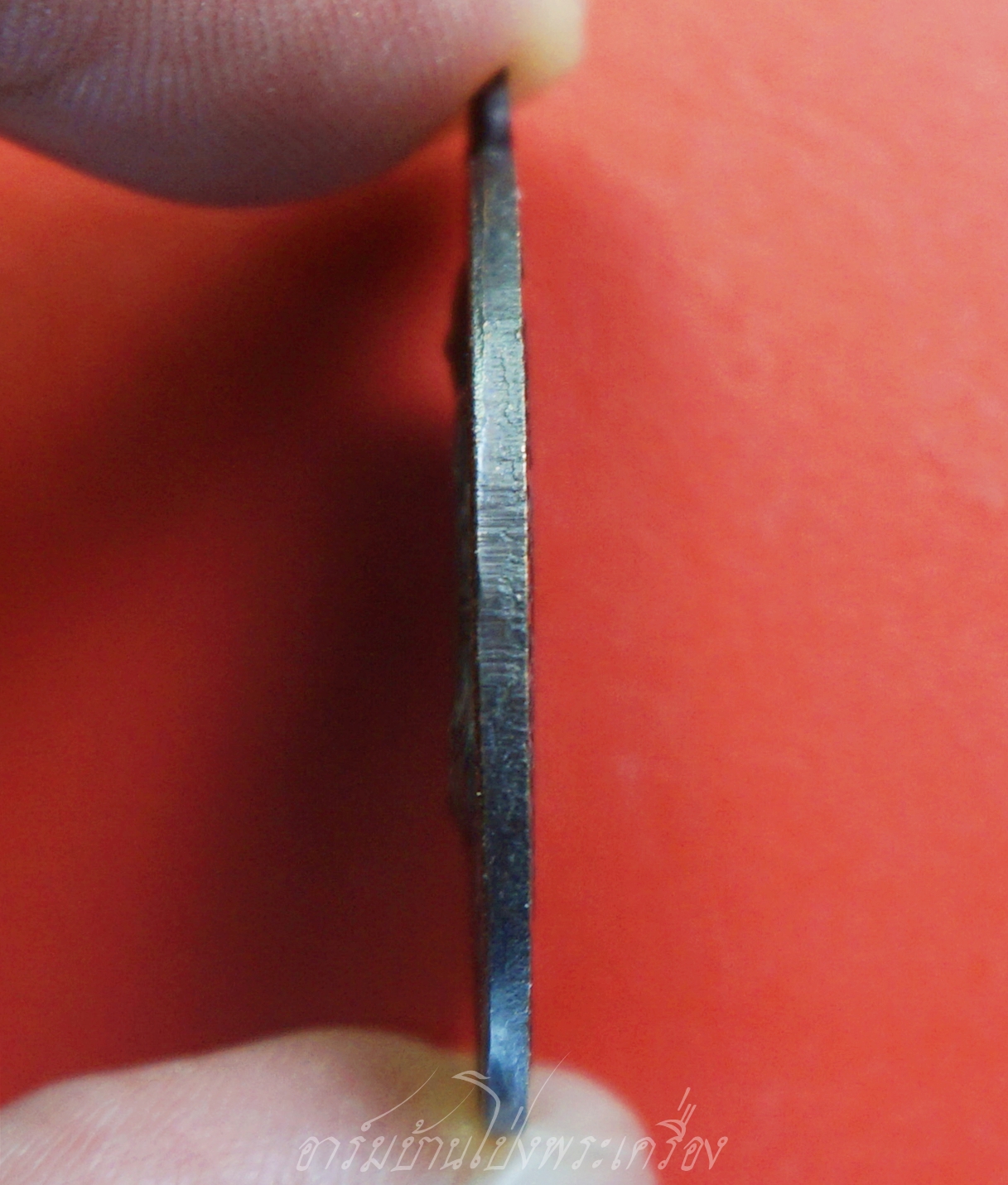 พระครูเหมคุณาธาร พระอุปัชฌายะ ที่ระลึกคราวรับสมณศักดิ์ วัดจรเข้เผือก จ.กาญจนบุรี ปี๒๕๑๔ มีโค๊ต"๑"ตอกกลางยันต์ เนื้อทองแดงรมดำ(องค์ที่1)