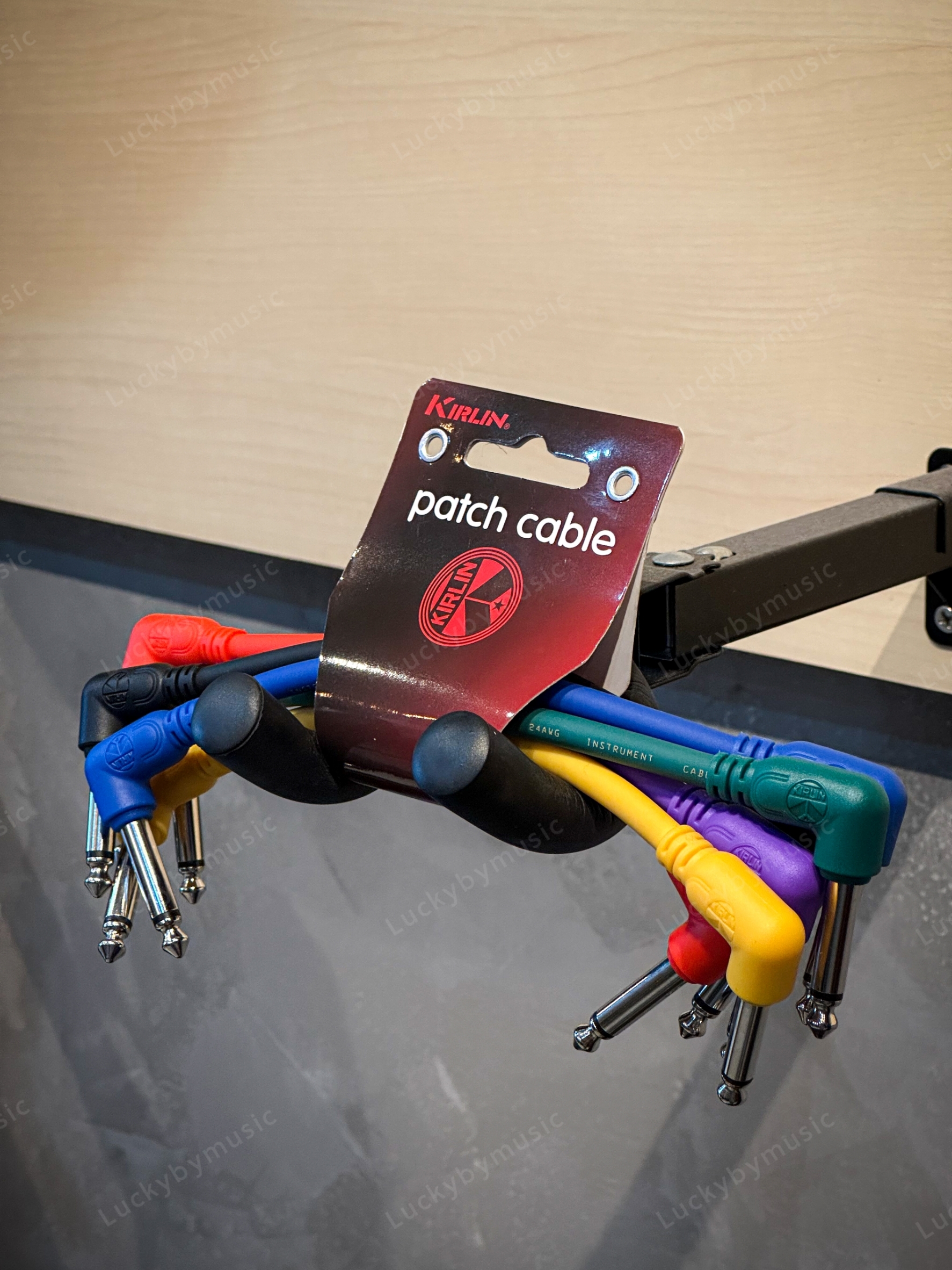 สายพ่วงเอฟเฟค Kirlin I6-243/0.15M หัวงอ/หัวงอ สายเอฟเฟค CABLE สายพ่วงเอฟเฟคกีตาร์ รับสัญญาณได้ดี (คละสี )