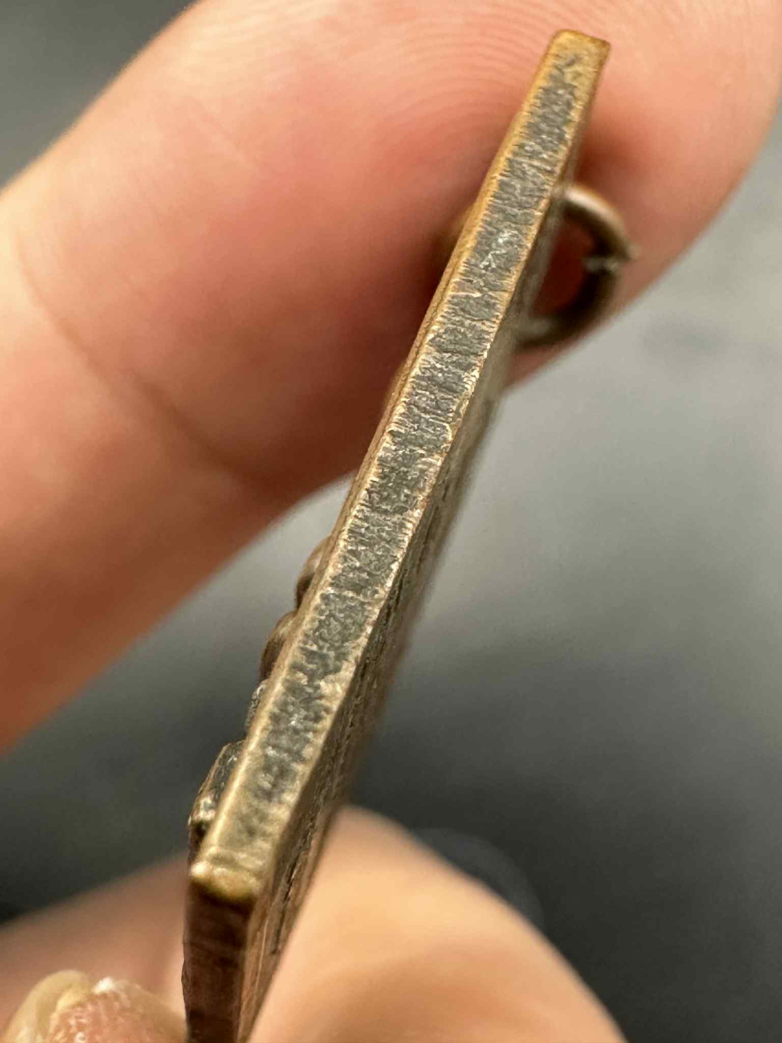 10.เหรียญสมเด็จจอมพระ รุ่นแรก หลวงปู่สอ วัดศรัทธารมณ์ ปี31