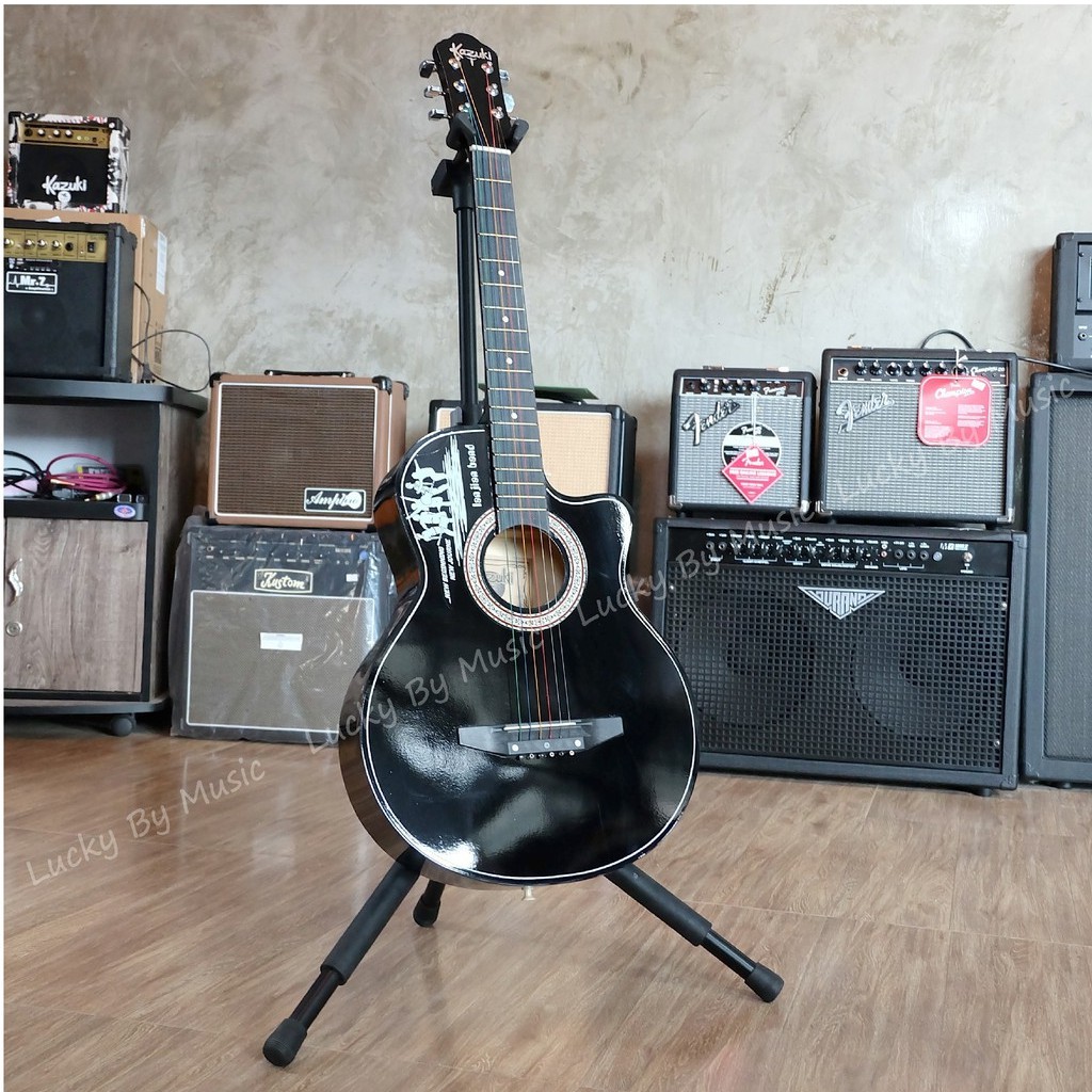 กีต้าร์โปร่ง Kazuki รุ่น KZ - 38 ขนาด 38 นิ้ว สีดำ ลูกบิดโครเมียม แถมฟรี ปิ๊ก ที่เก็บปิ๊ก และใบคอร์ดกีต้าร์