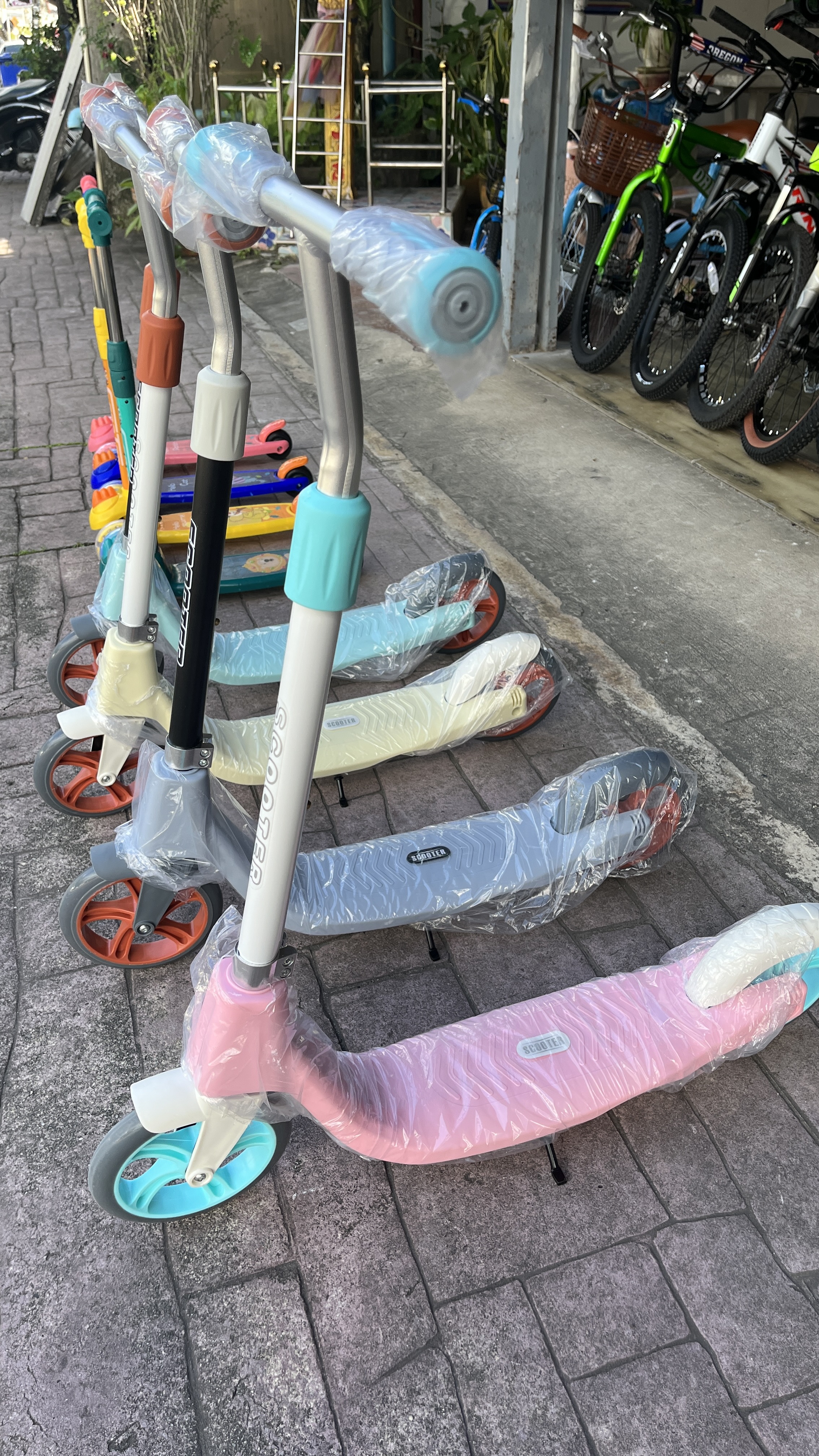 สกู๊ตเตอร์ scoote
