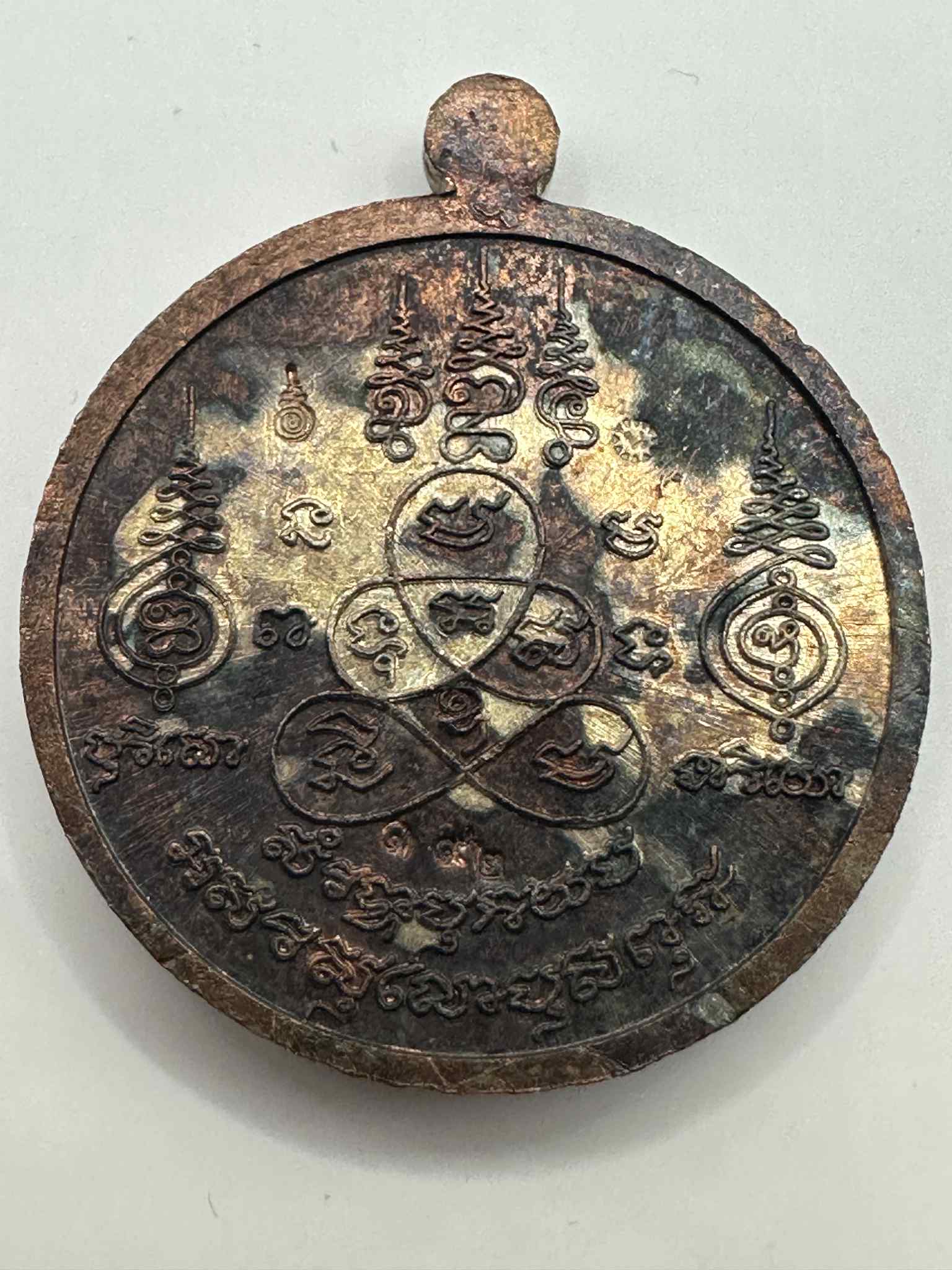 43.เหรียญเนื้อนวะหน้ากากเงิน CODE:192 พ่อพรายกระซิบ รุ่นแรก คนดีผีคุ้ม อาจารย์ดอย เมืองตรัง สำนักอาจารย์เณรดอย จังหวัดตรัง ปี 2565