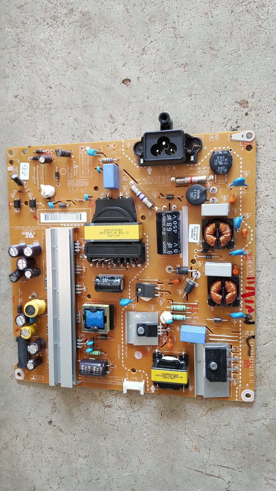 IP BOARD 42LB551T,42LB582T,EAY65423701 (2.1)