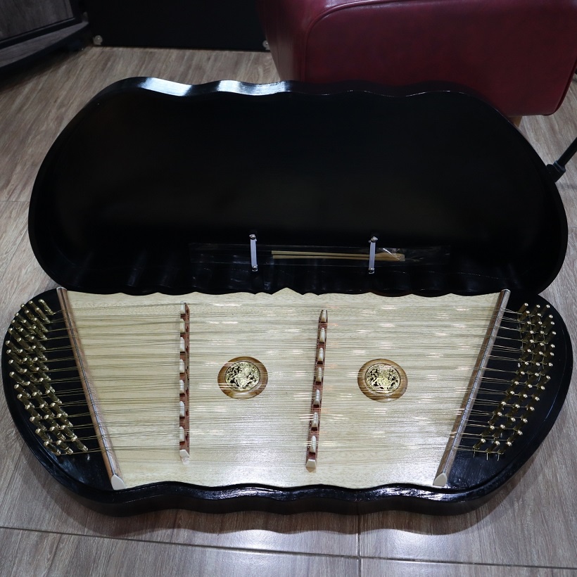 ขิมผีเสื้อไม้ขนุน โชว์ลายไม้ พร้อมอุปกรณ์