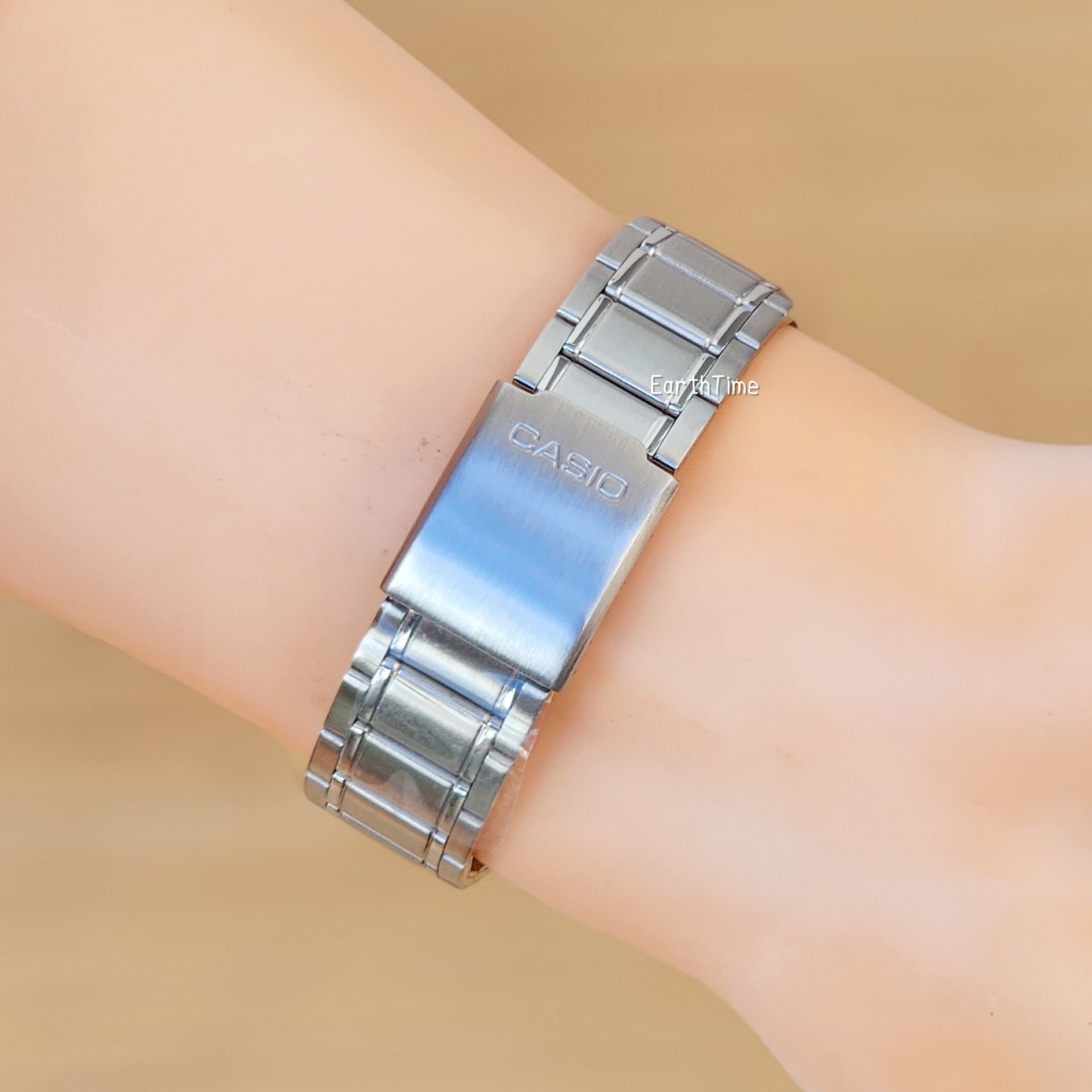 CASIO MEN STANDARD รุ่น MTP-V300D-2A